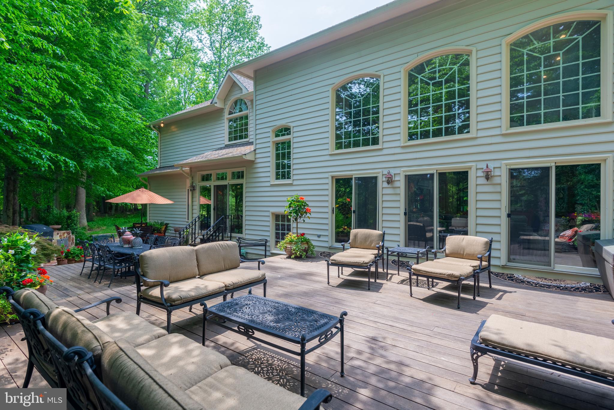 SOUTH RIVER COLONY - Residential