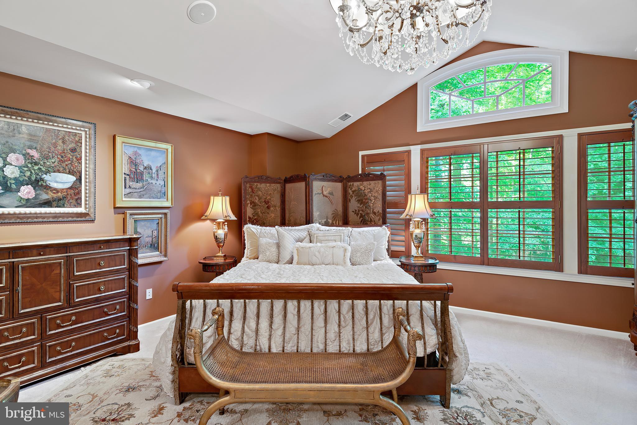 SOUTH RIVER COLONY - Residential