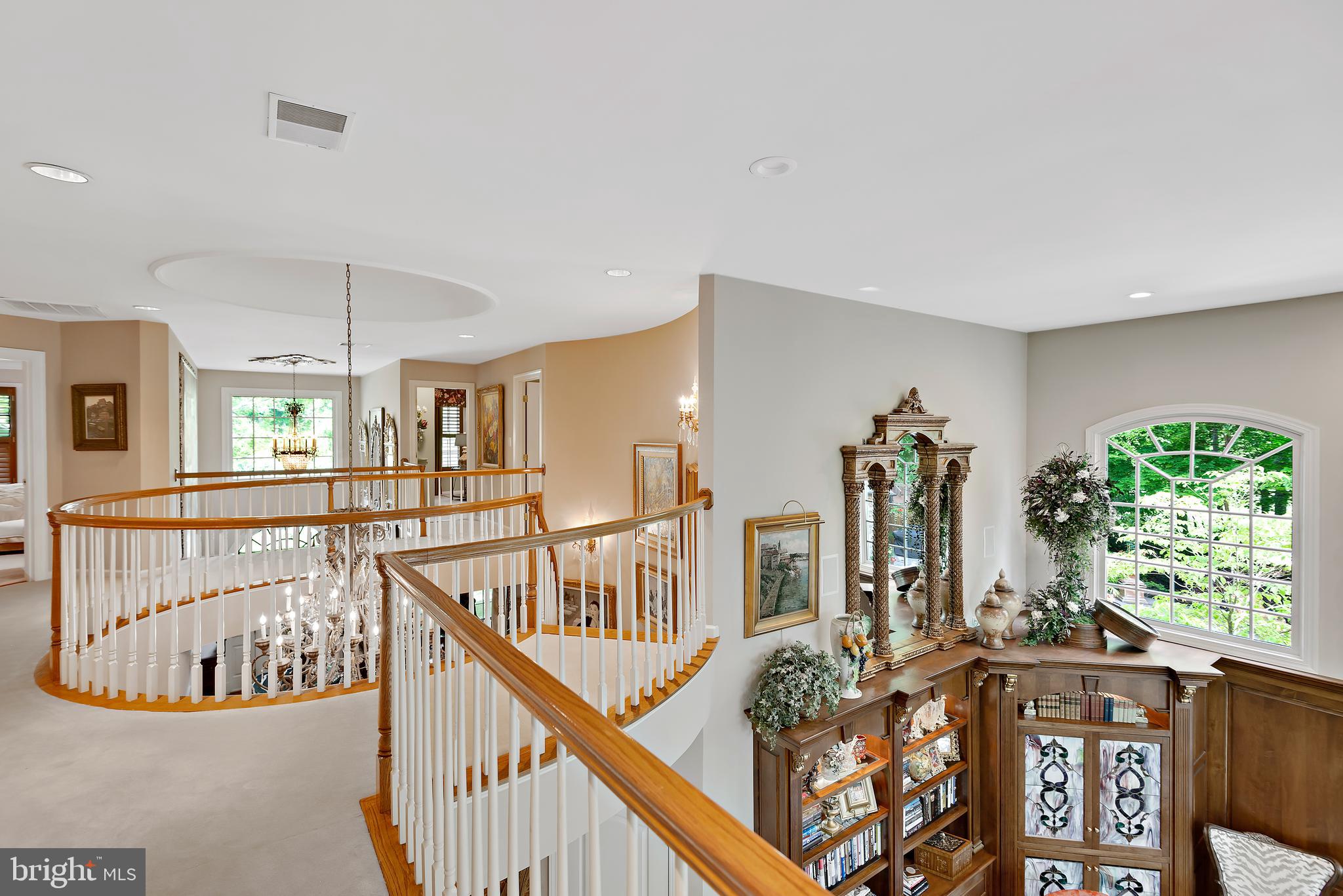 SOUTH RIVER COLONY - Residential