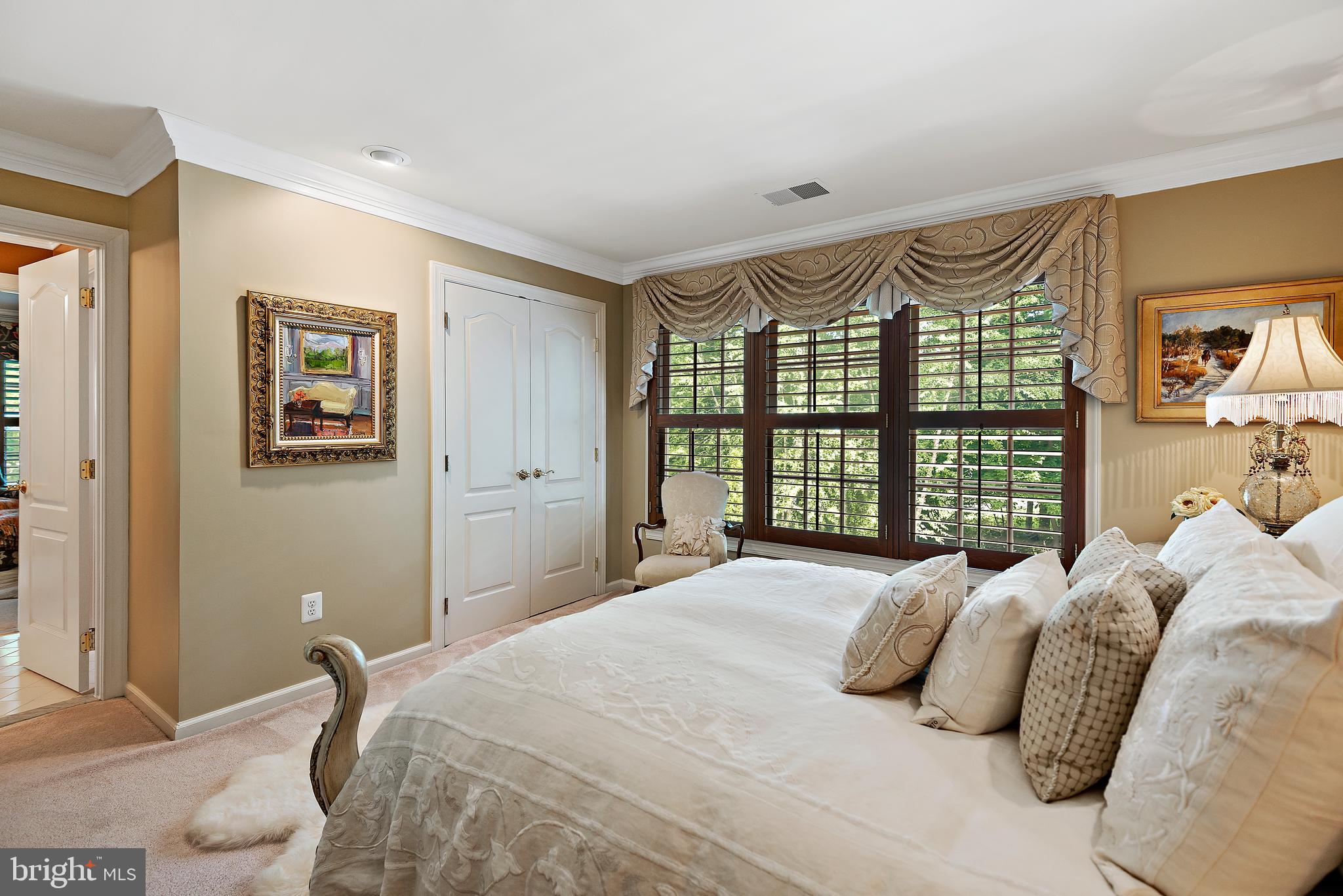 SOUTH RIVER COLONY - Residential