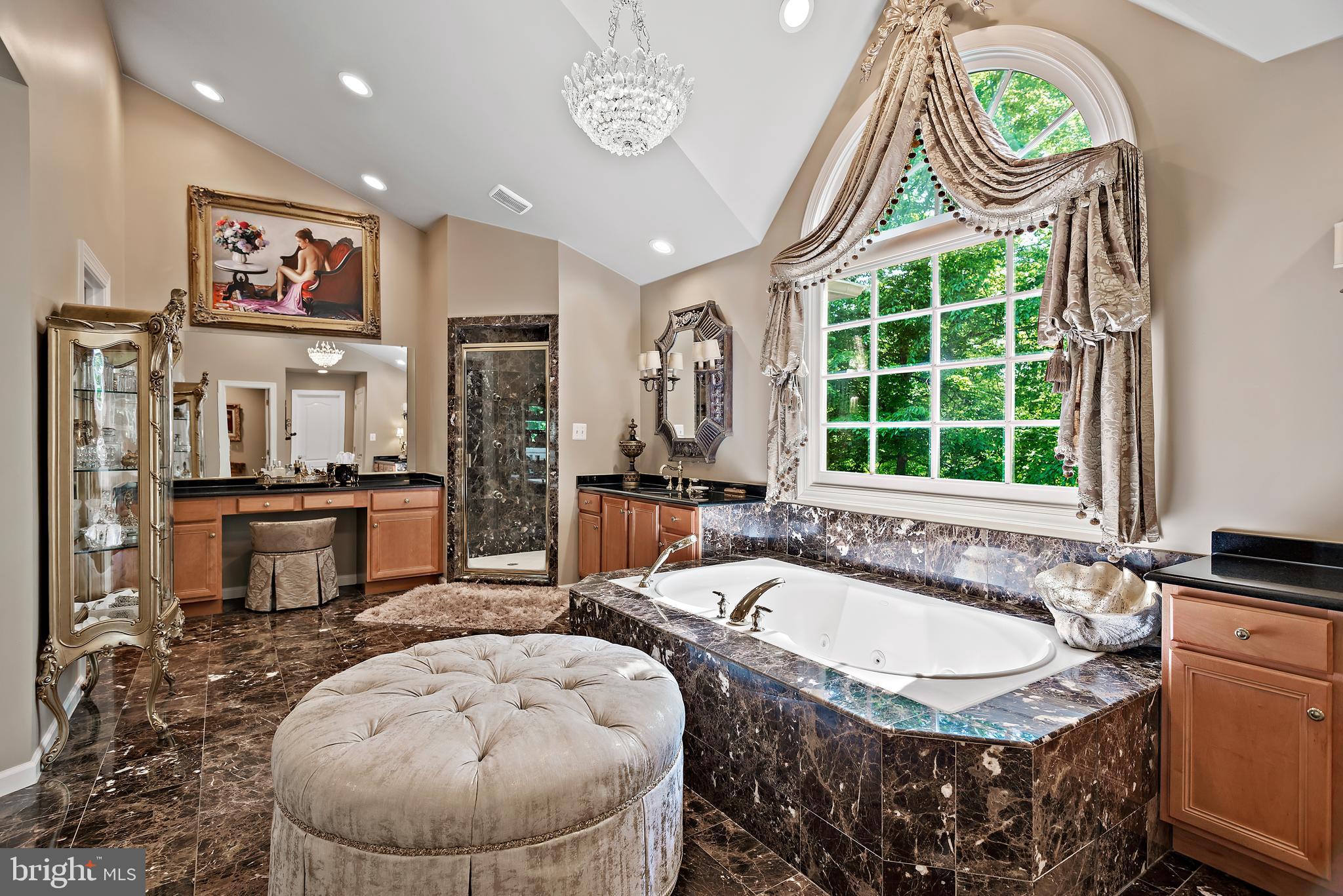 SOUTH RIVER COLONY - Residential