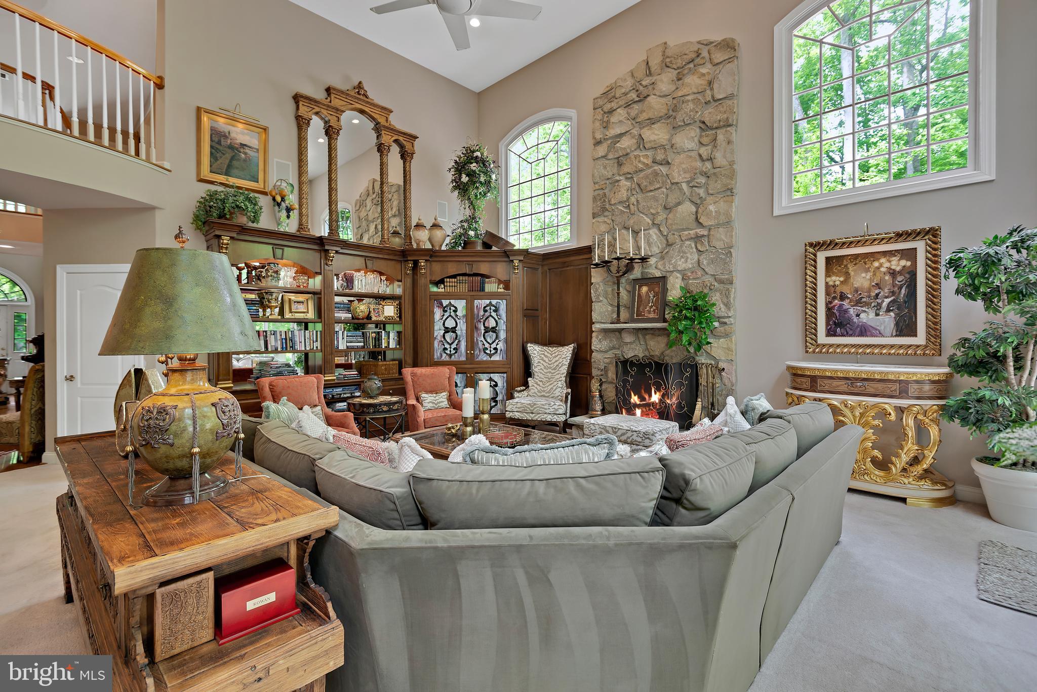 SOUTH RIVER COLONY - Residential