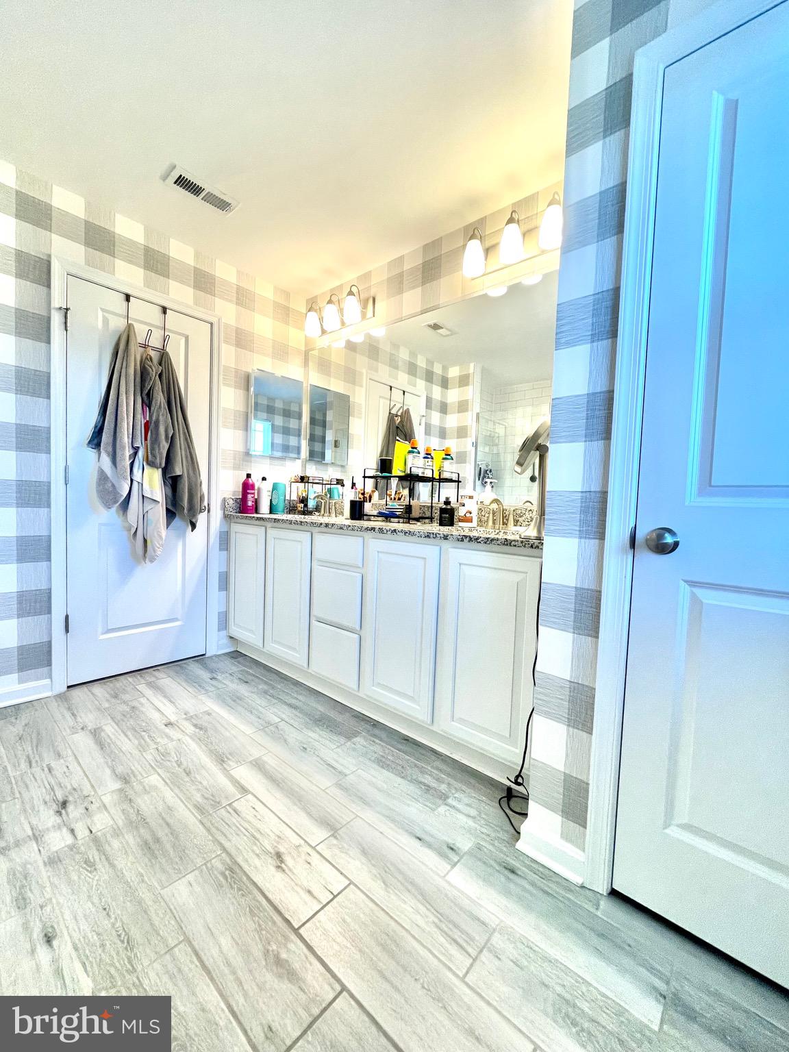 MAGNOLIA LANDING - Residential