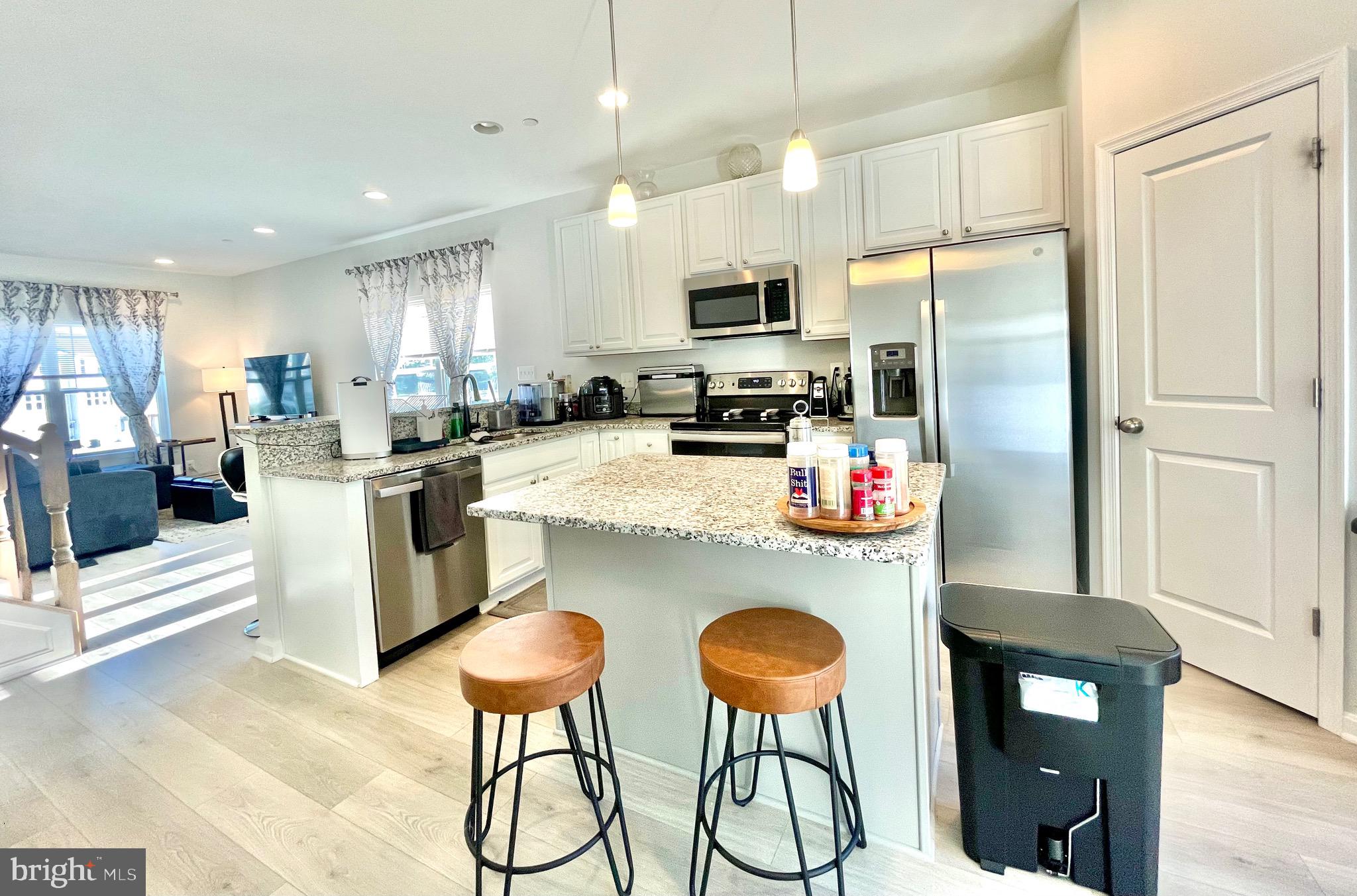 MAGNOLIA LANDING - Residential