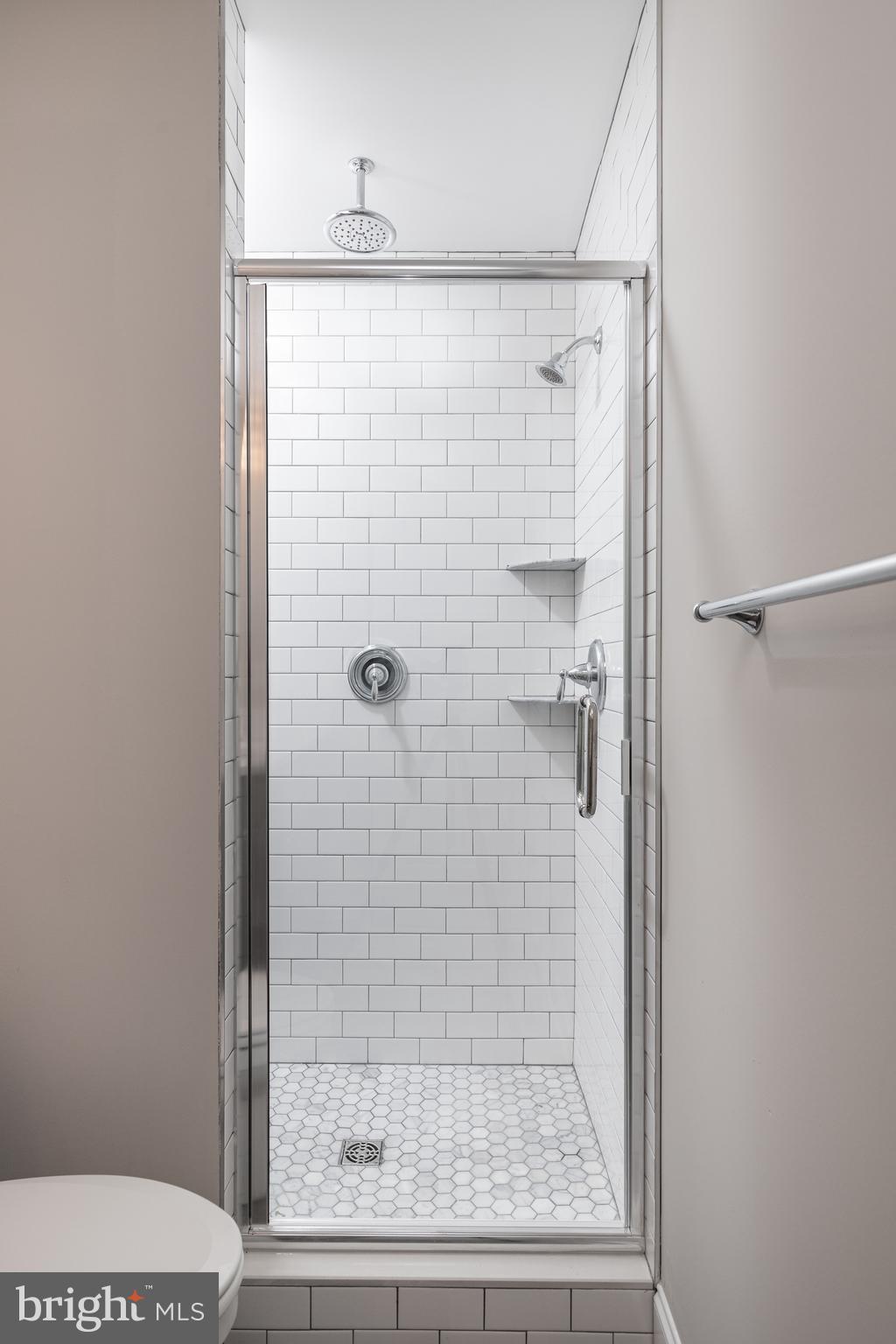 YORK MANOR - Residential