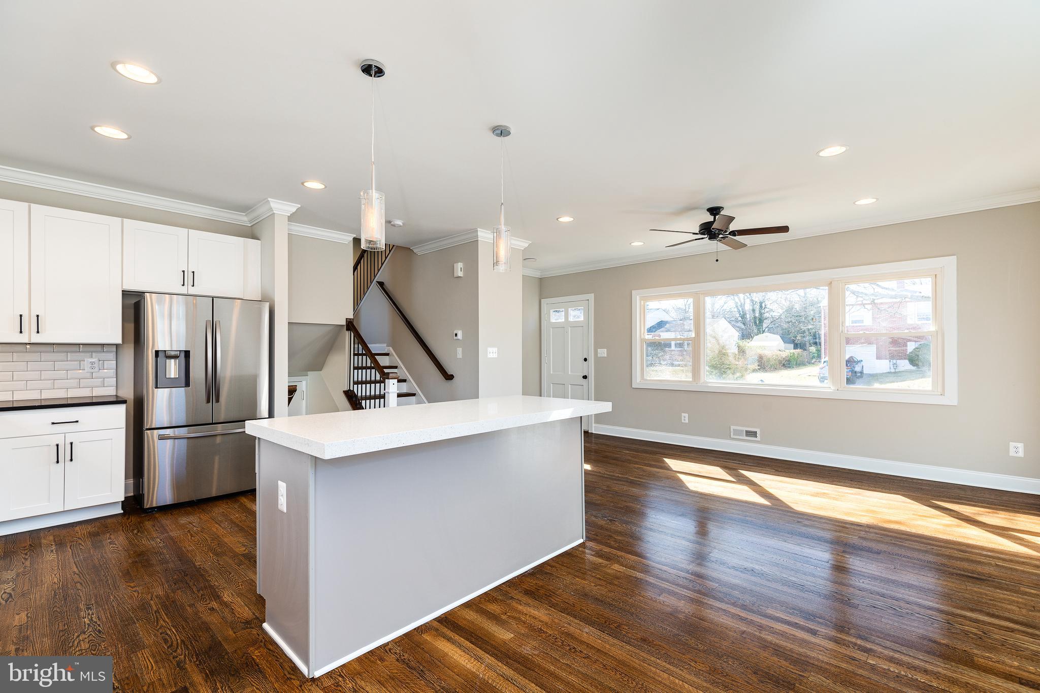 YORK MANOR - Residential