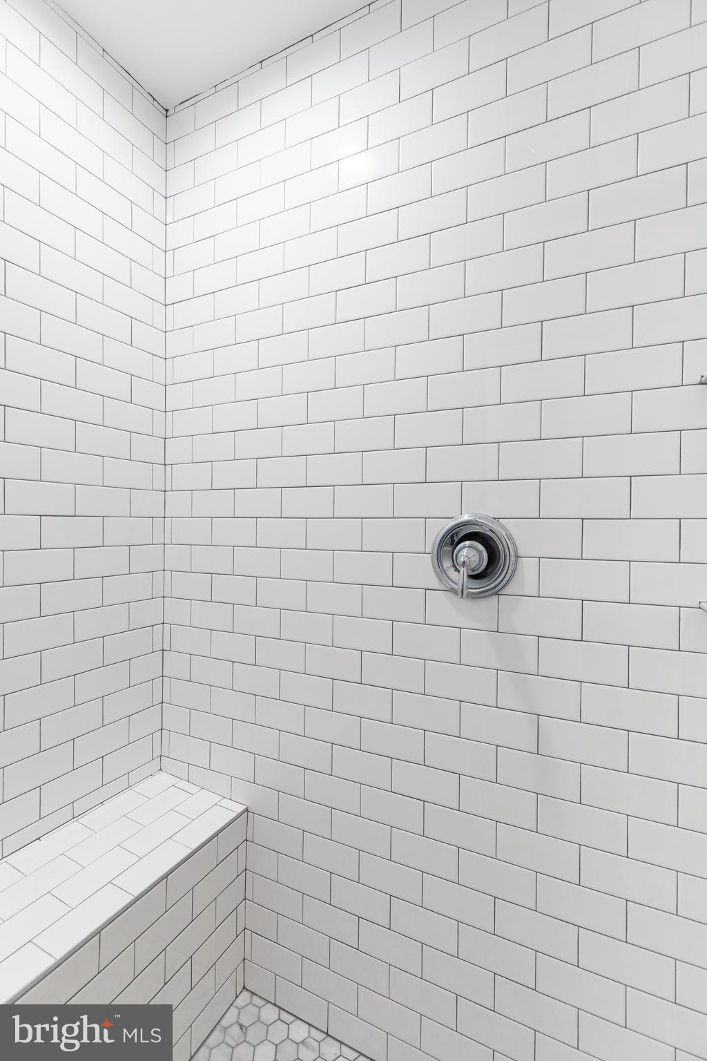 YORK MANOR - Residential