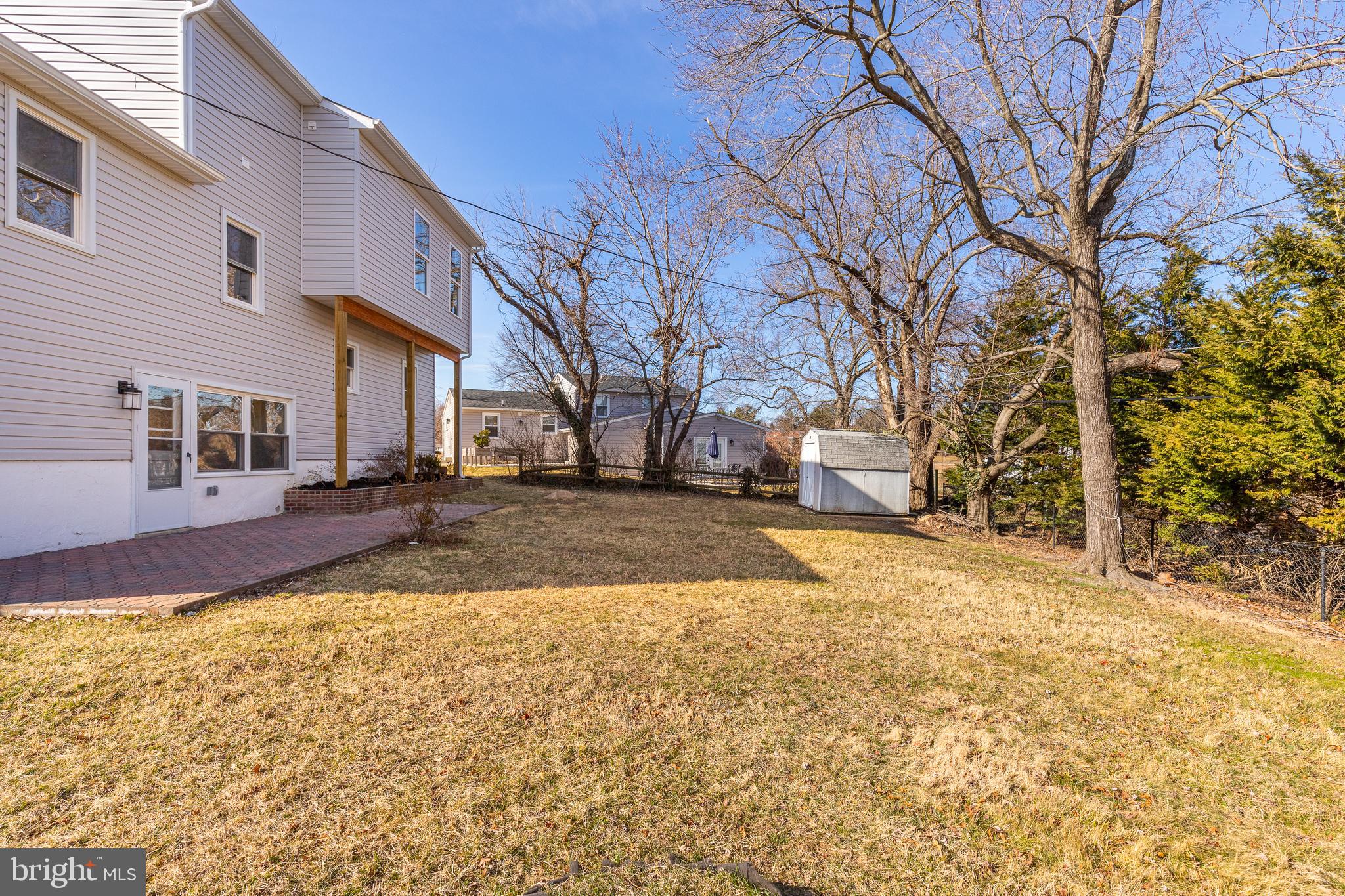 YORK MANOR - Residential