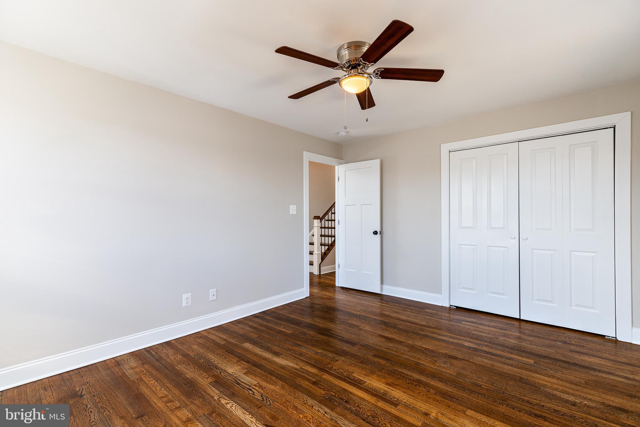 YORK MANOR - Residential