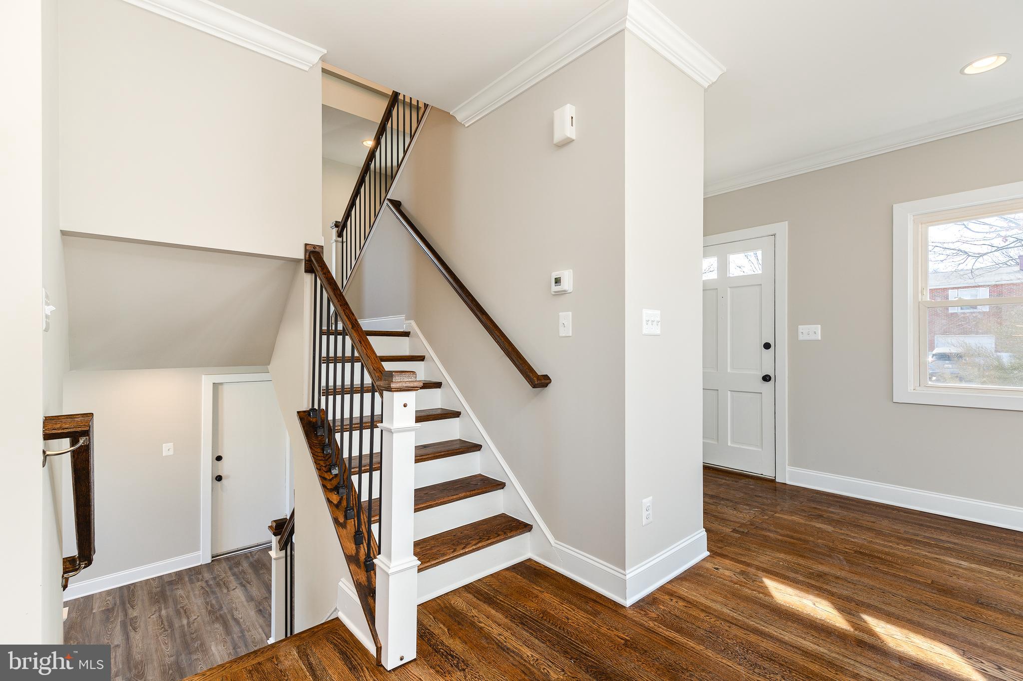 YORK MANOR - Residential