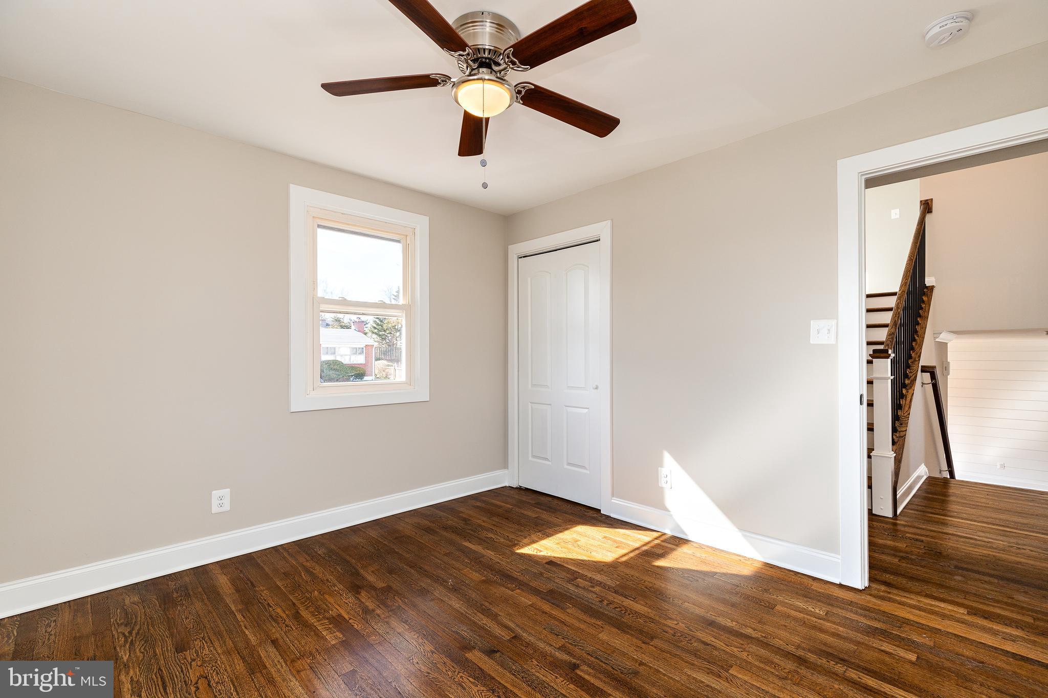 YORK MANOR - Residential