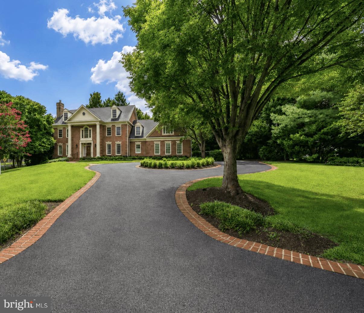 9400 CRIMSON LEAF TERRACE