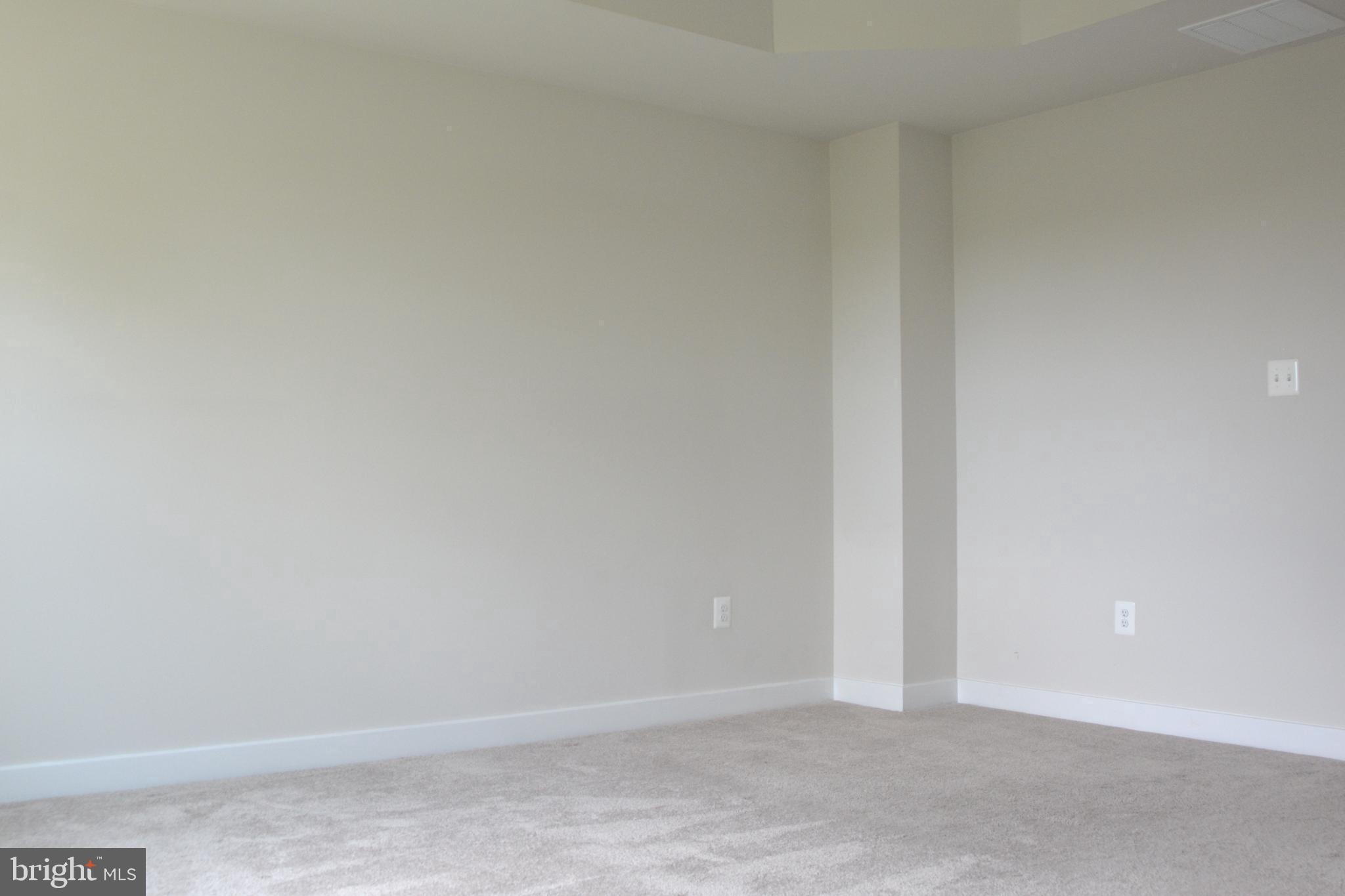 LAKE LINGANORE - Residential Lease