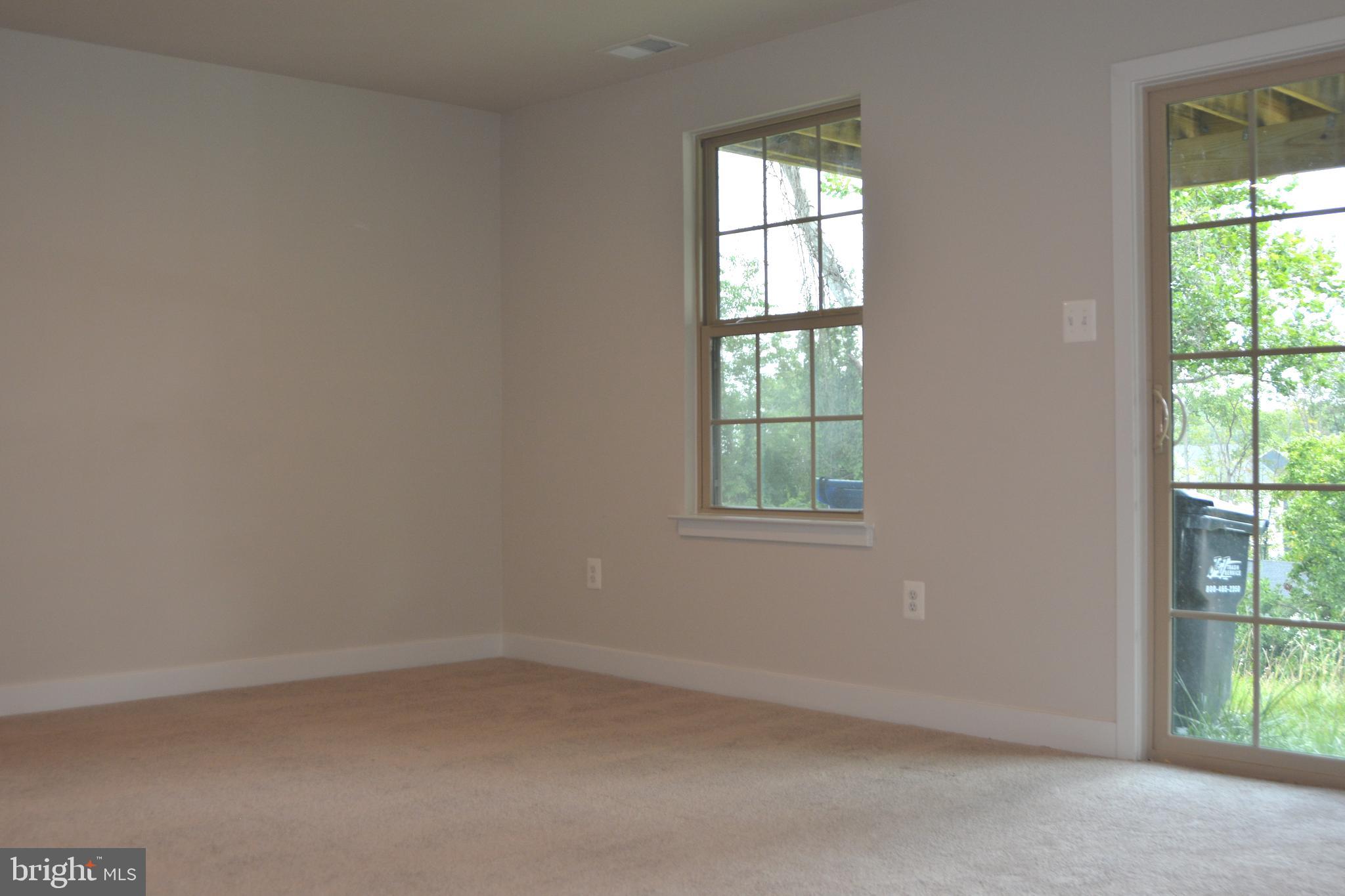 LAKE LINGANORE - Residential Lease