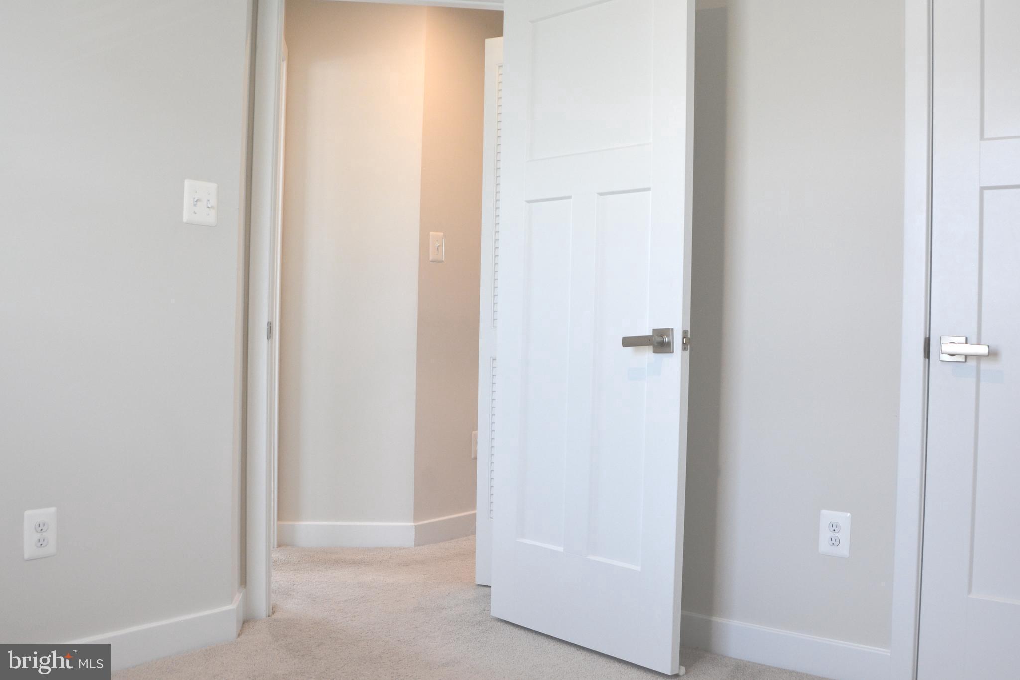 LAKE LINGANORE - Residential Lease