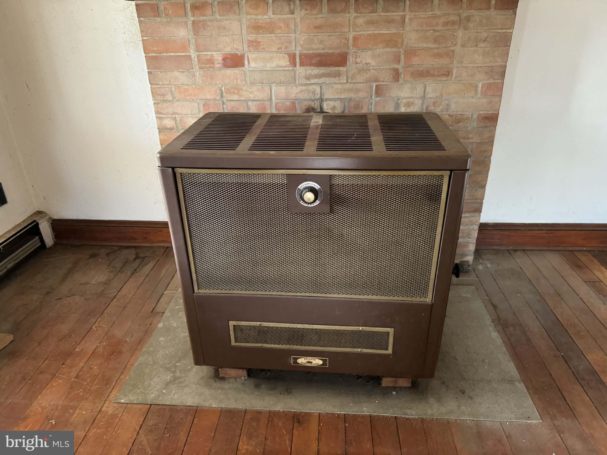 1080 BAINBRIDGE ROAD