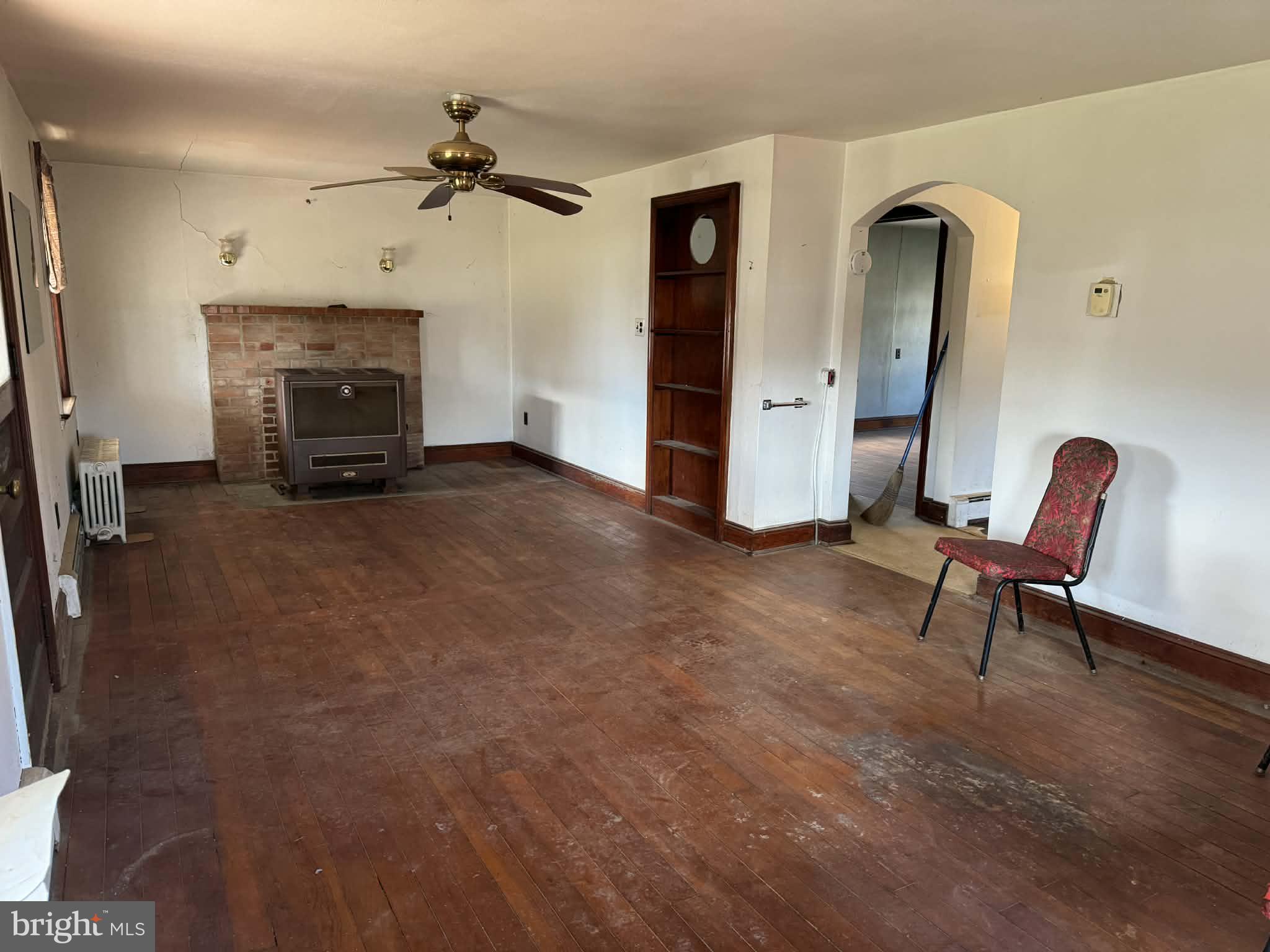 1080 BAINBRIDGE ROAD