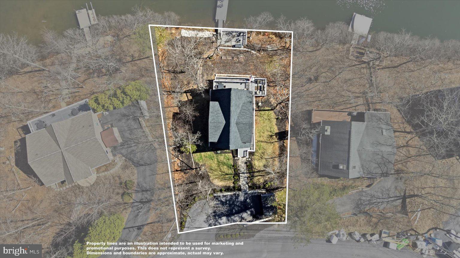 LAKE HOLIDAY ESTATES - Residential