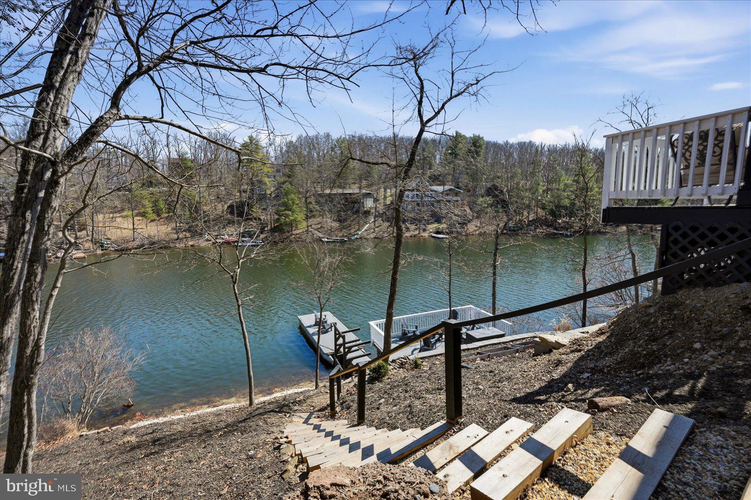 LAKE HOLIDAY ESTATES - Residential