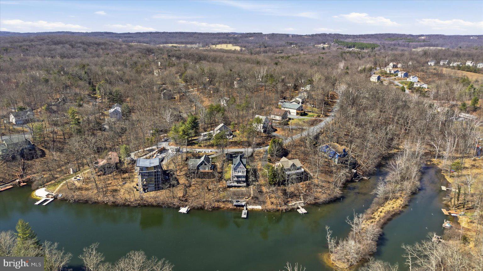 LAKE HOLIDAY ESTATES - Residential