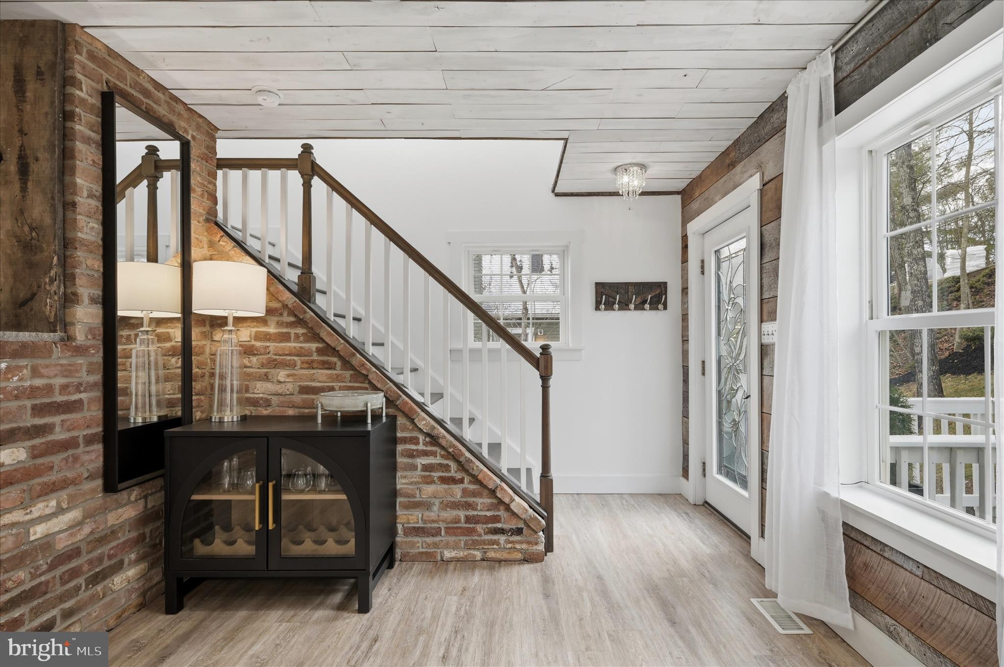 LAKE HOLIDAY ESTATES - Residential