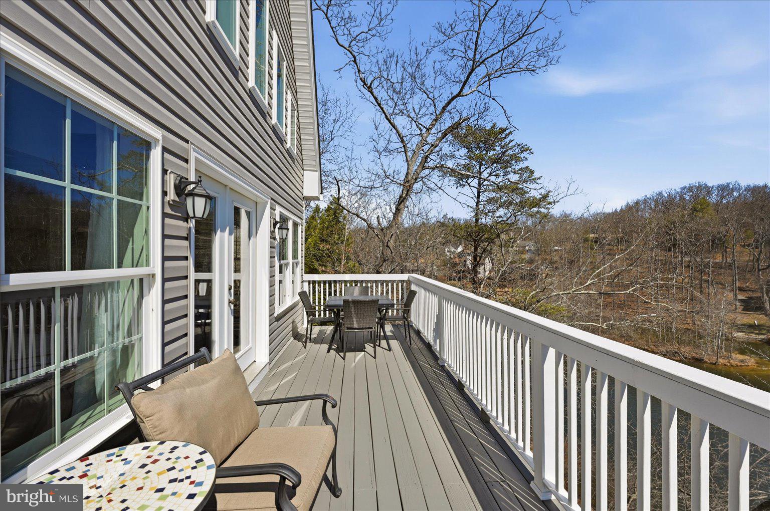 LAKE HOLIDAY ESTATES - Residential