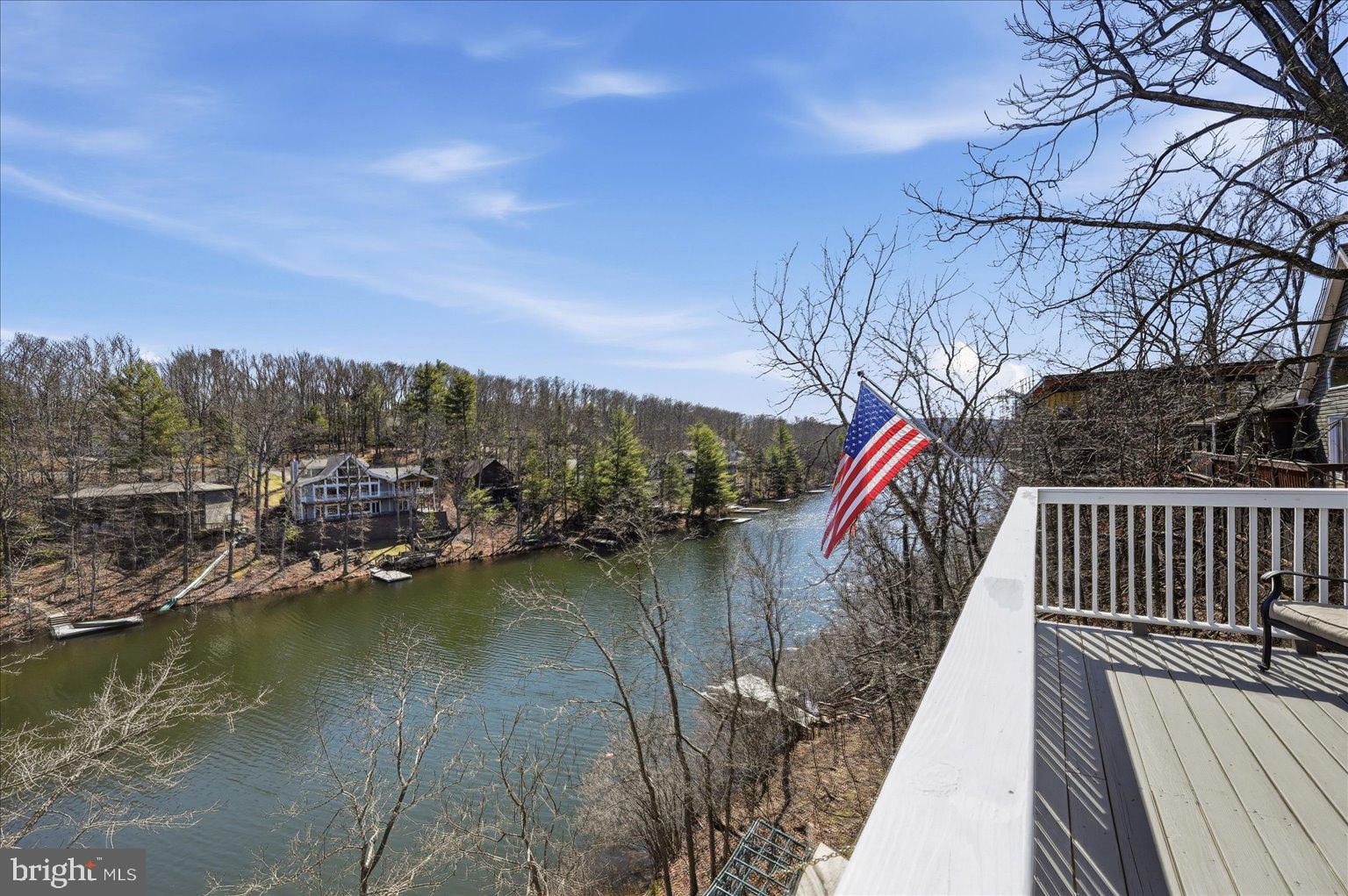 LAKE HOLIDAY ESTATES - Residential