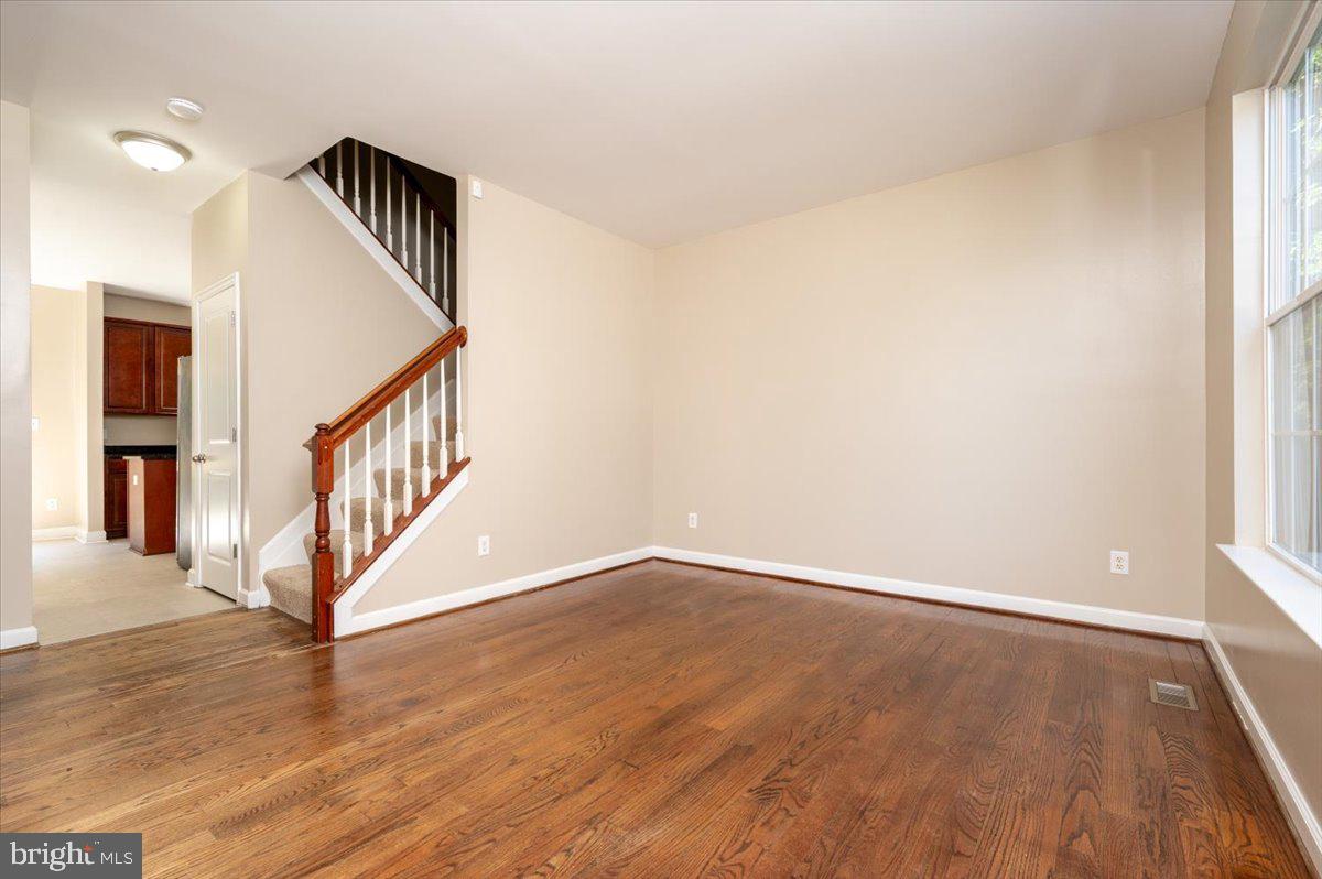 7307 GARDENIA LANE