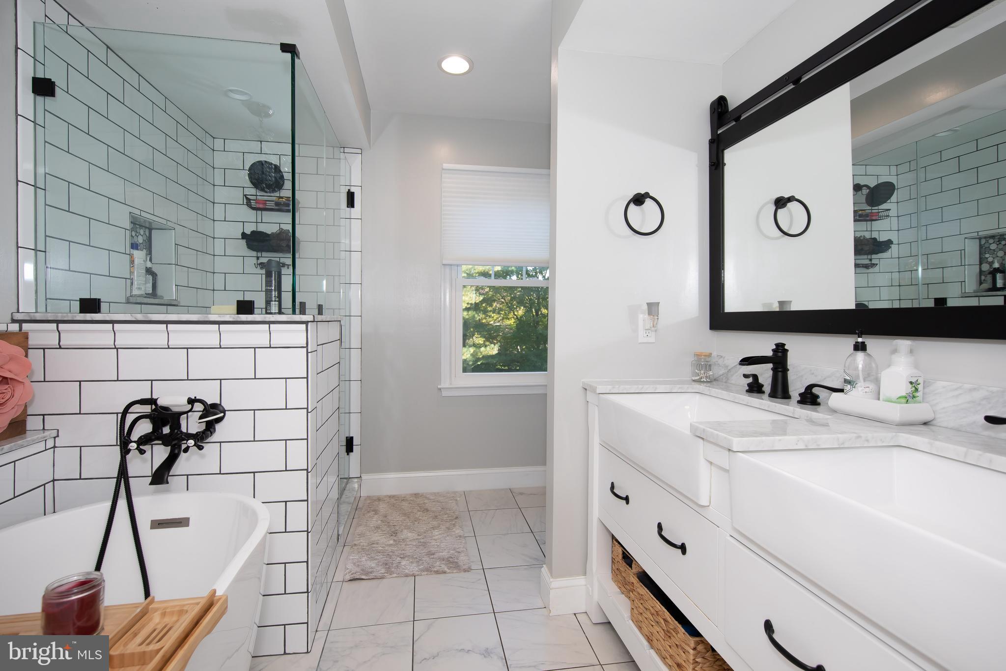 FOREST HILL - Residential