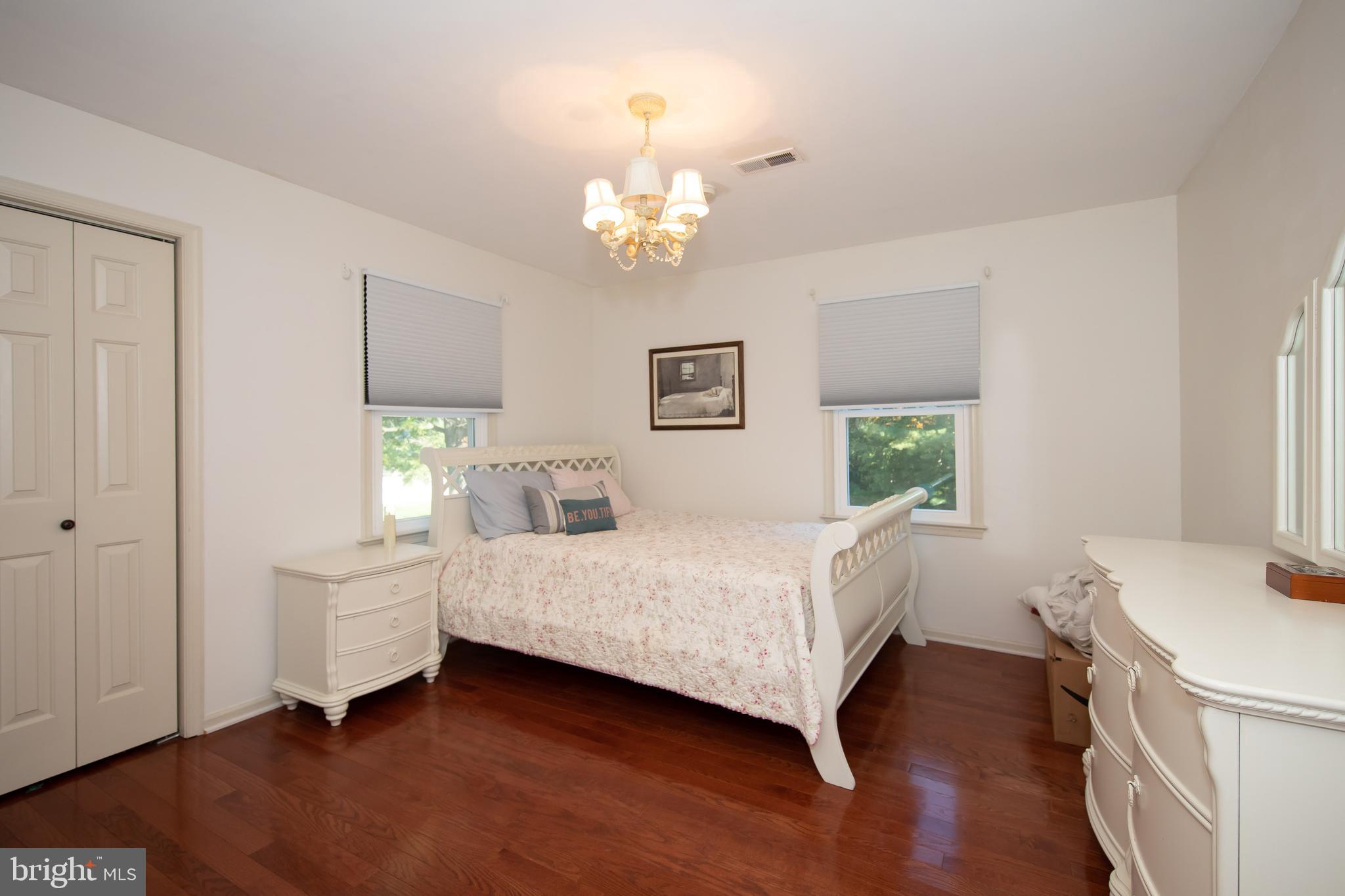 FOREST HILL - Residential