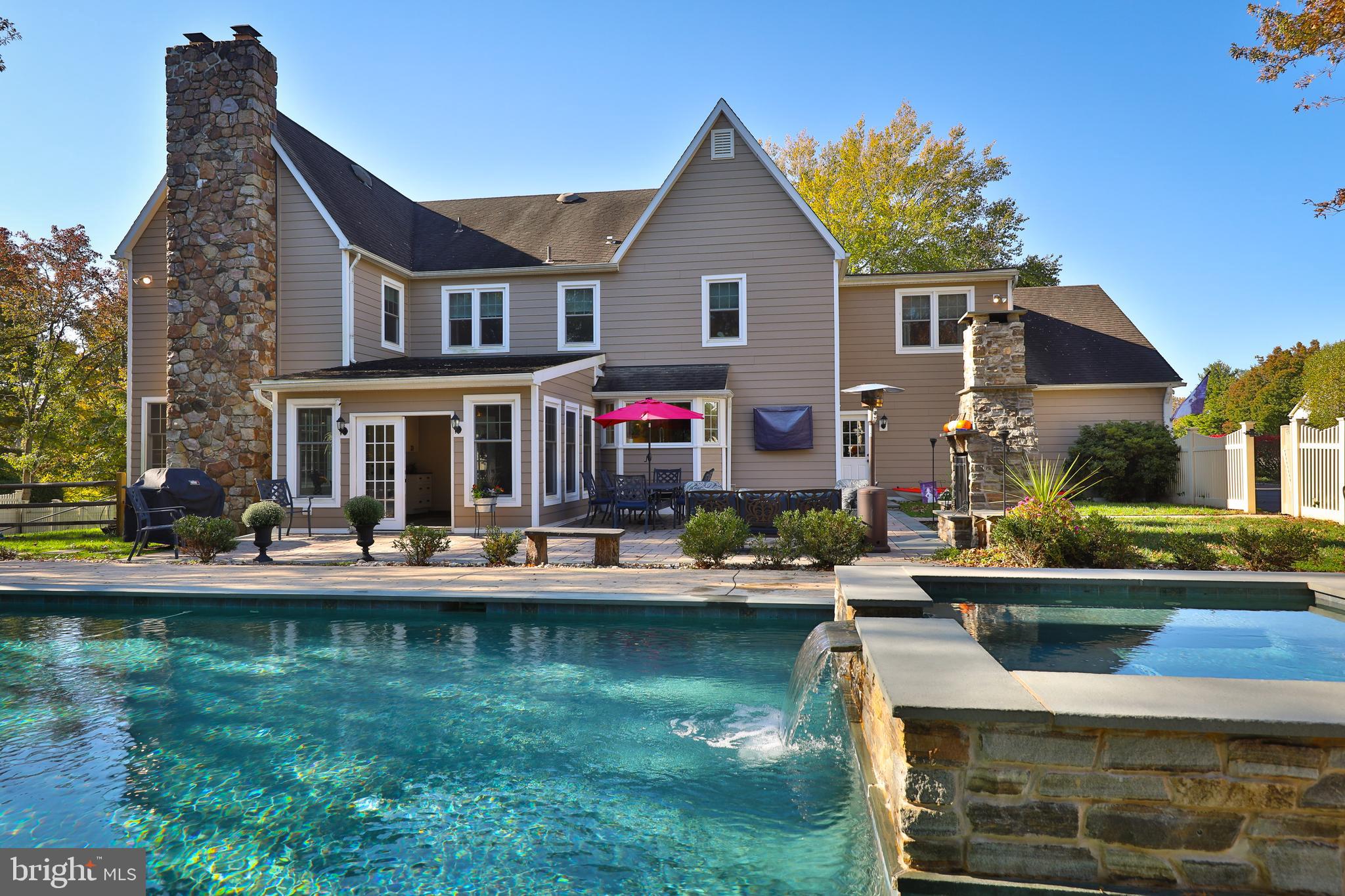 FOREST HILL - Residential