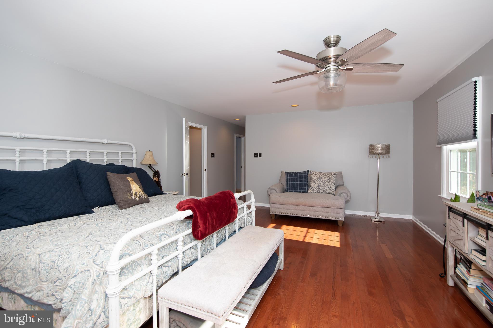 FOREST HILL - Residential