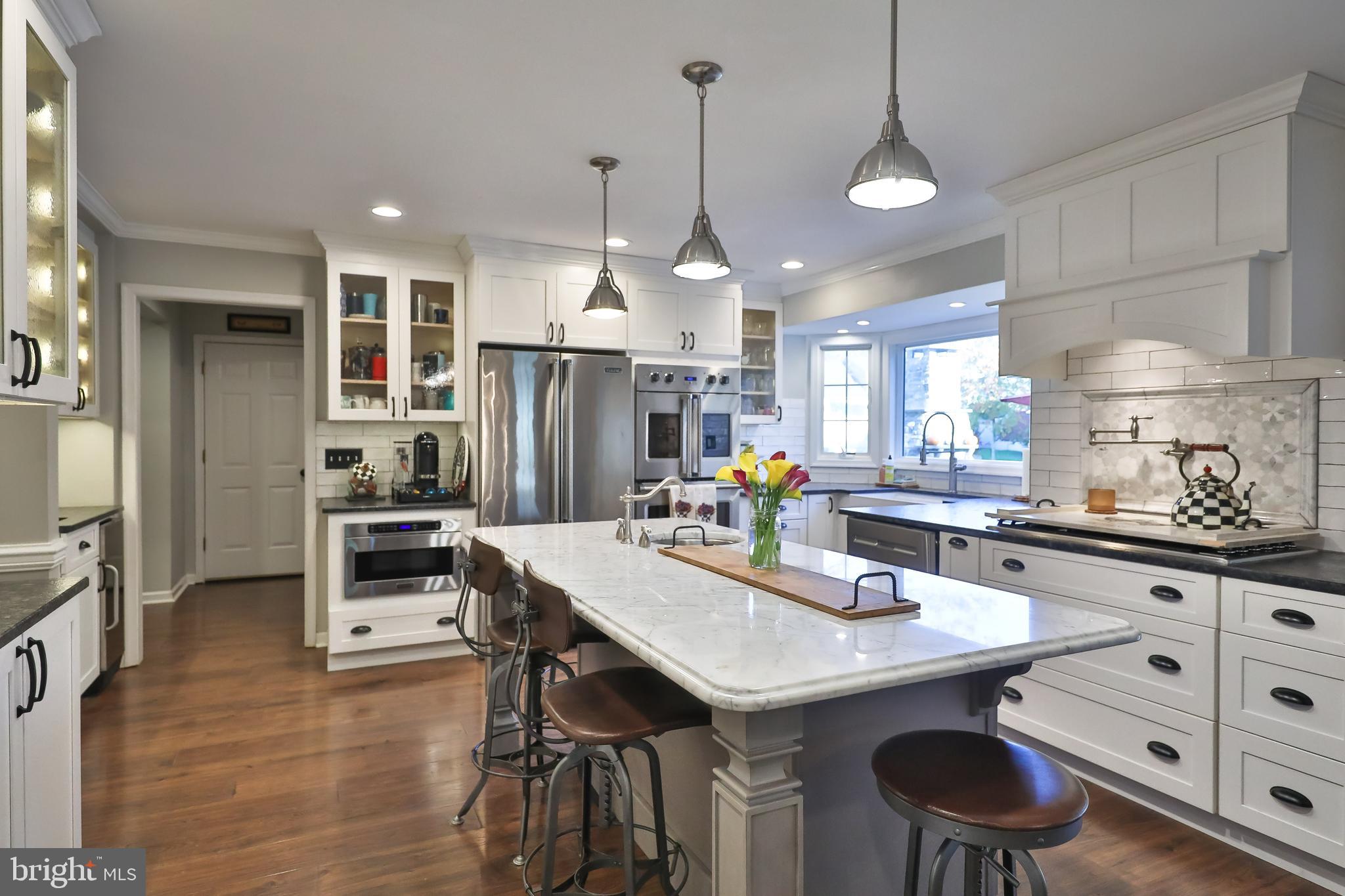 FOREST HILL - Residential