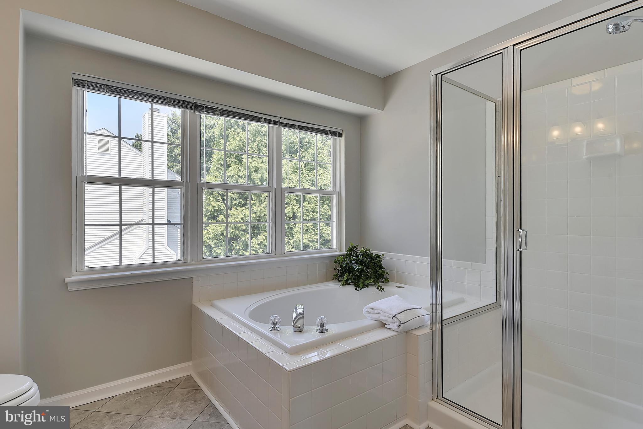 ARROWOOD - Residential