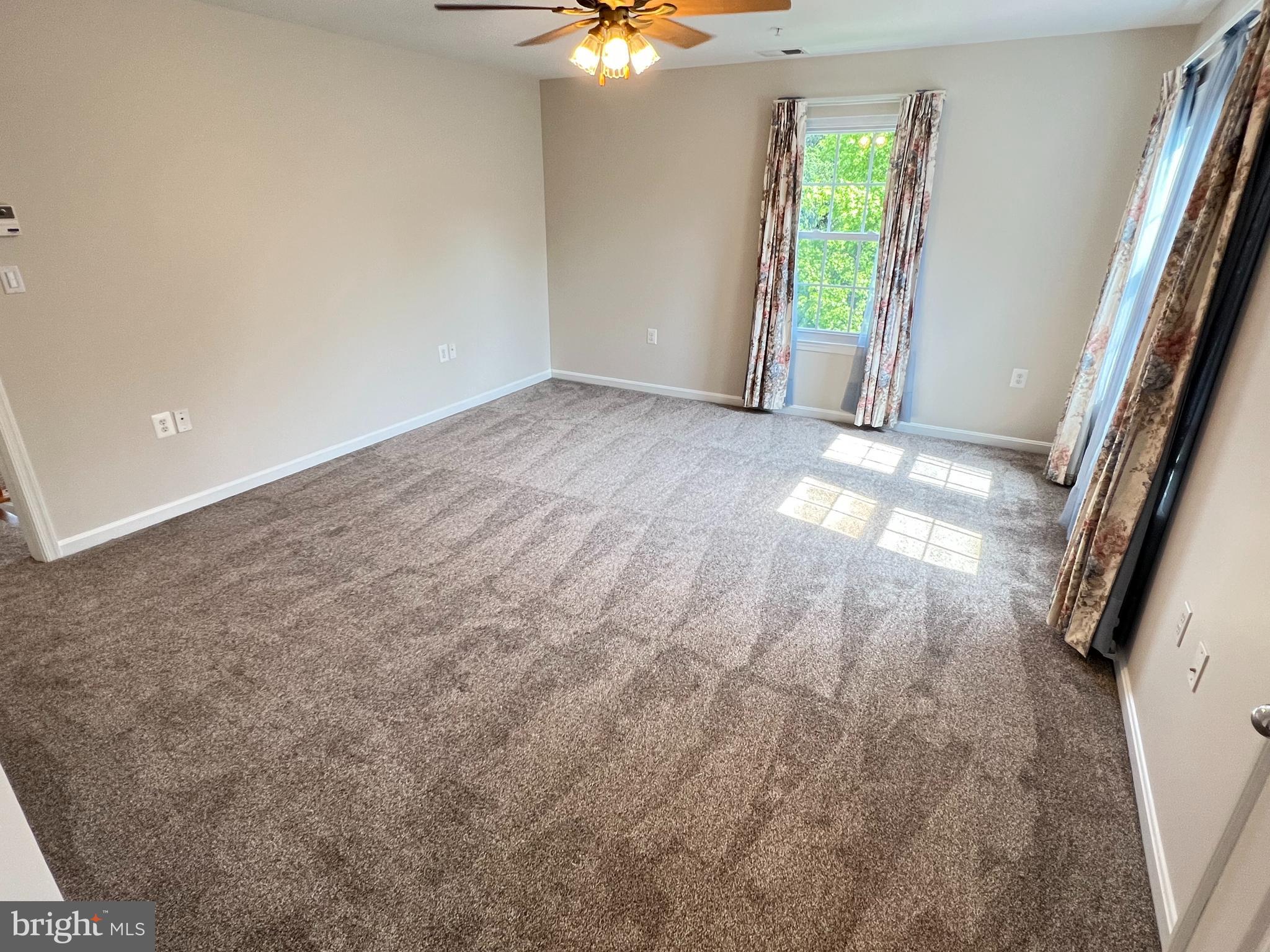 REISTERSTOWN VILLAGE - Residential