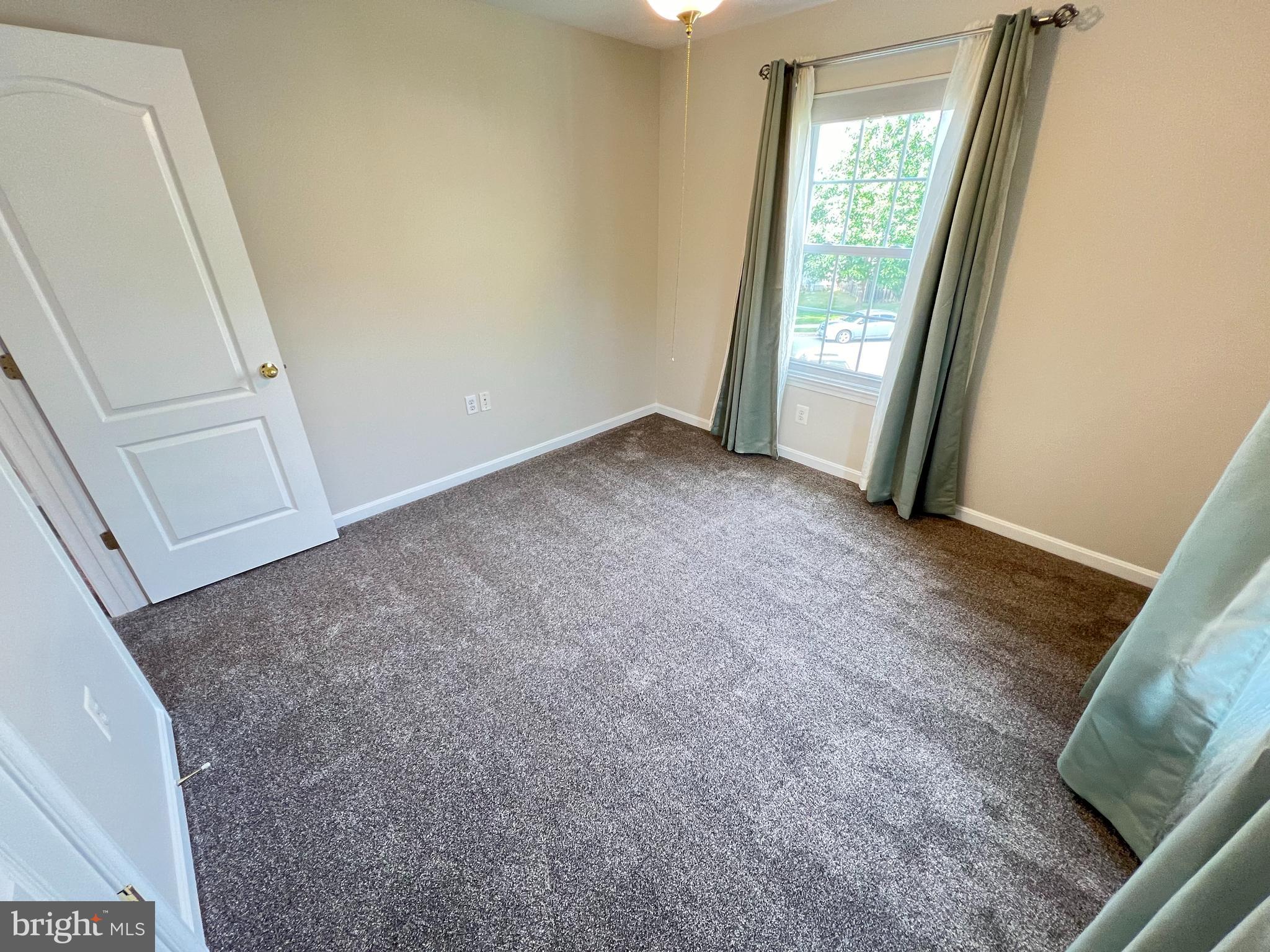 REISTERSTOWN VILLAGE - Residential