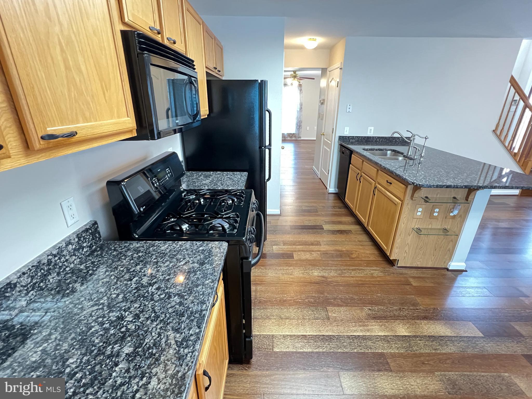 REISTERSTOWN VILLAGE - Residential