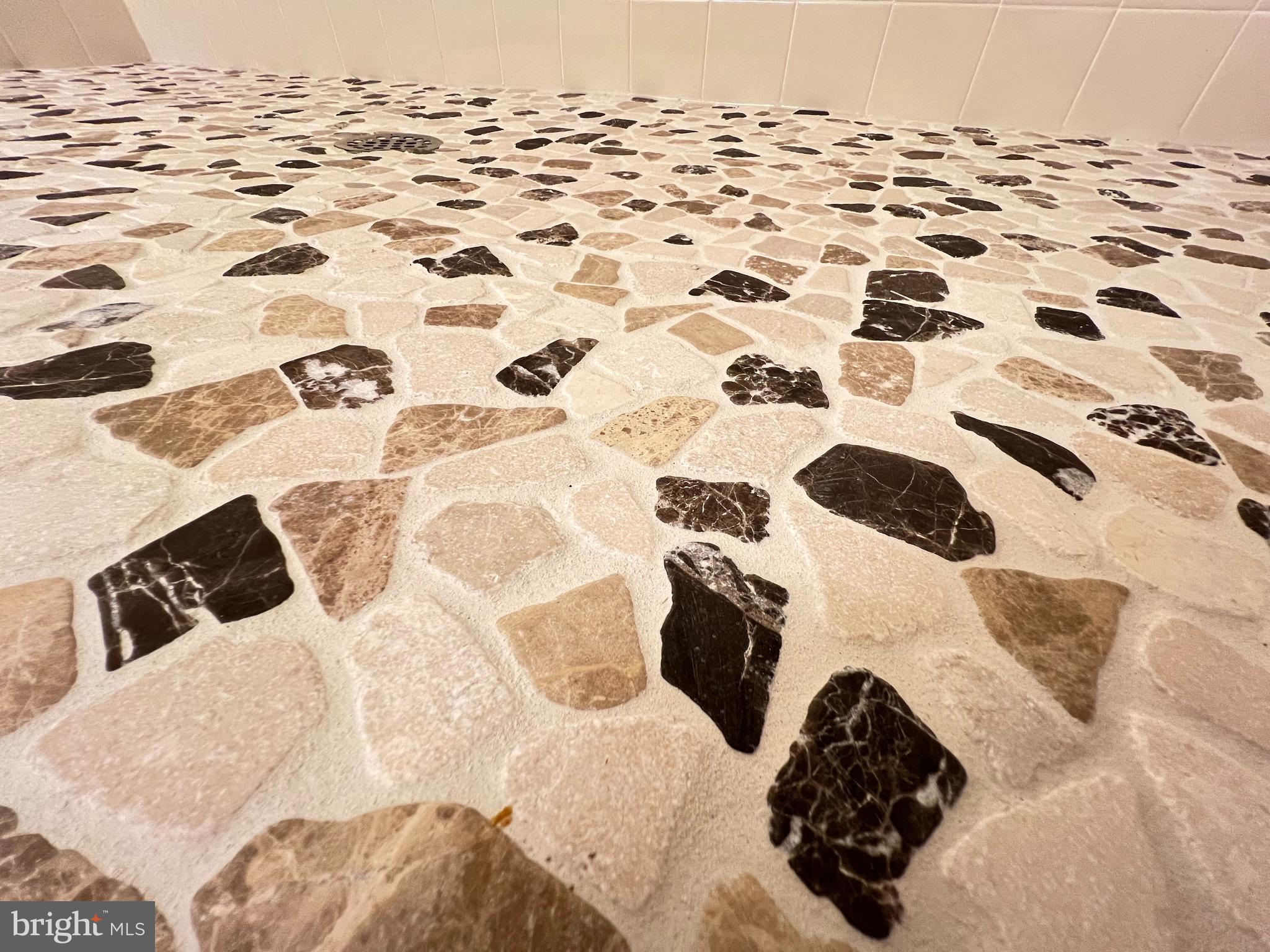 REISTERSTOWN VILLAGE - Residential