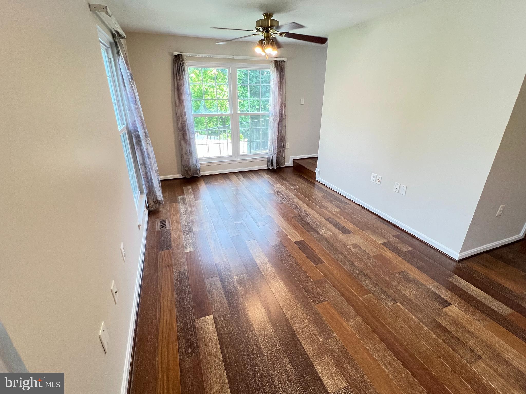 REISTERSTOWN VILLAGE - Residential