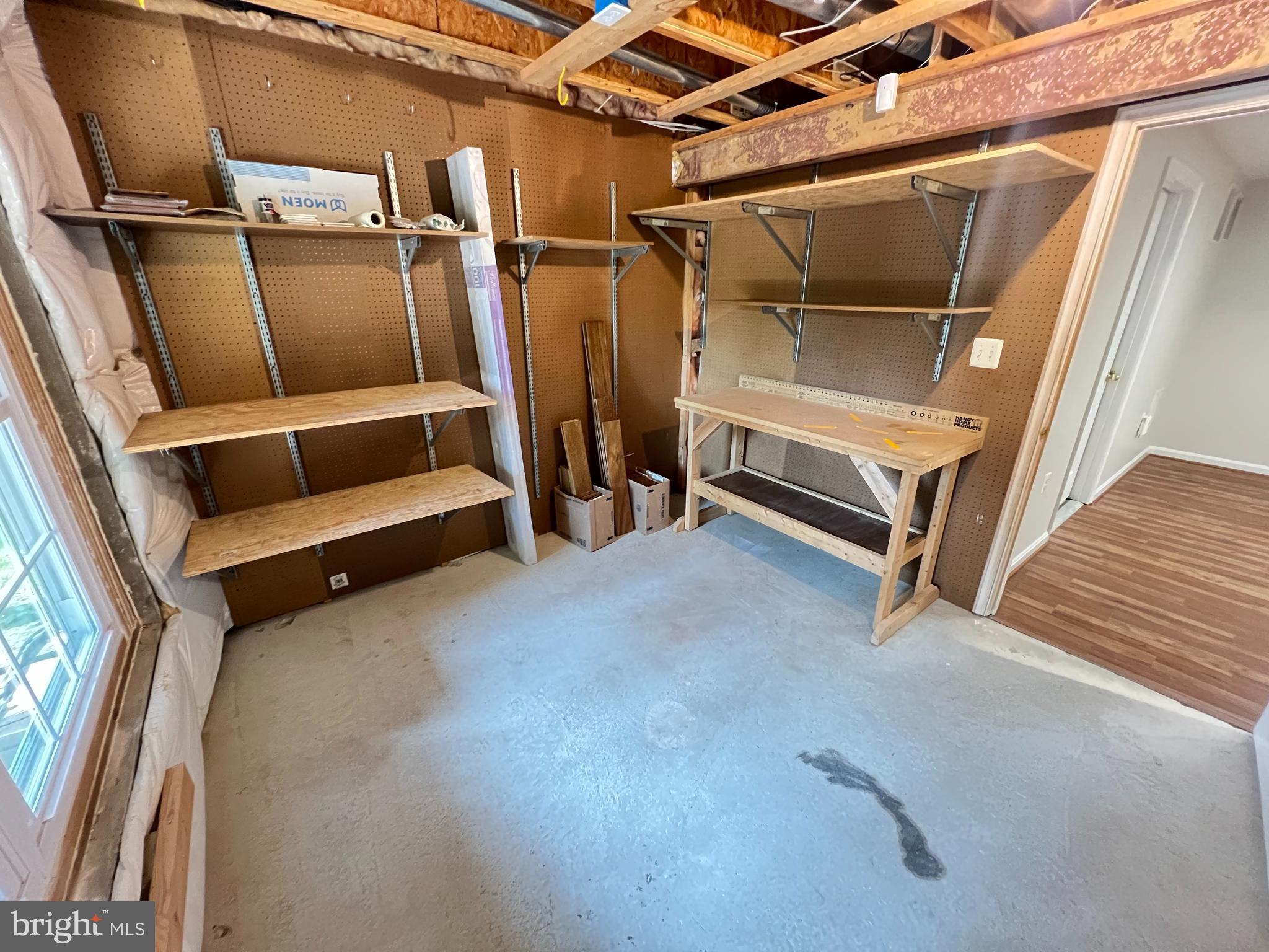 REISTERSTOWN VILLAGE - Residential