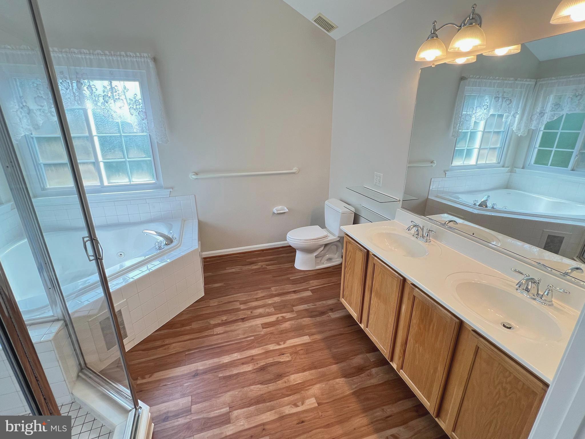 REISTERSTOWN VILLAGE - Residential