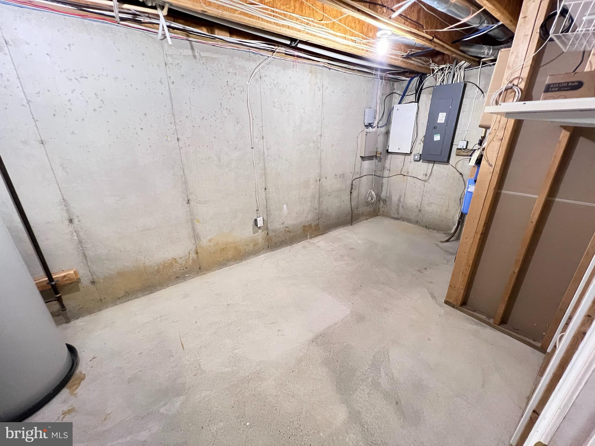 REISTERSTOWN VILLAGE - Residential