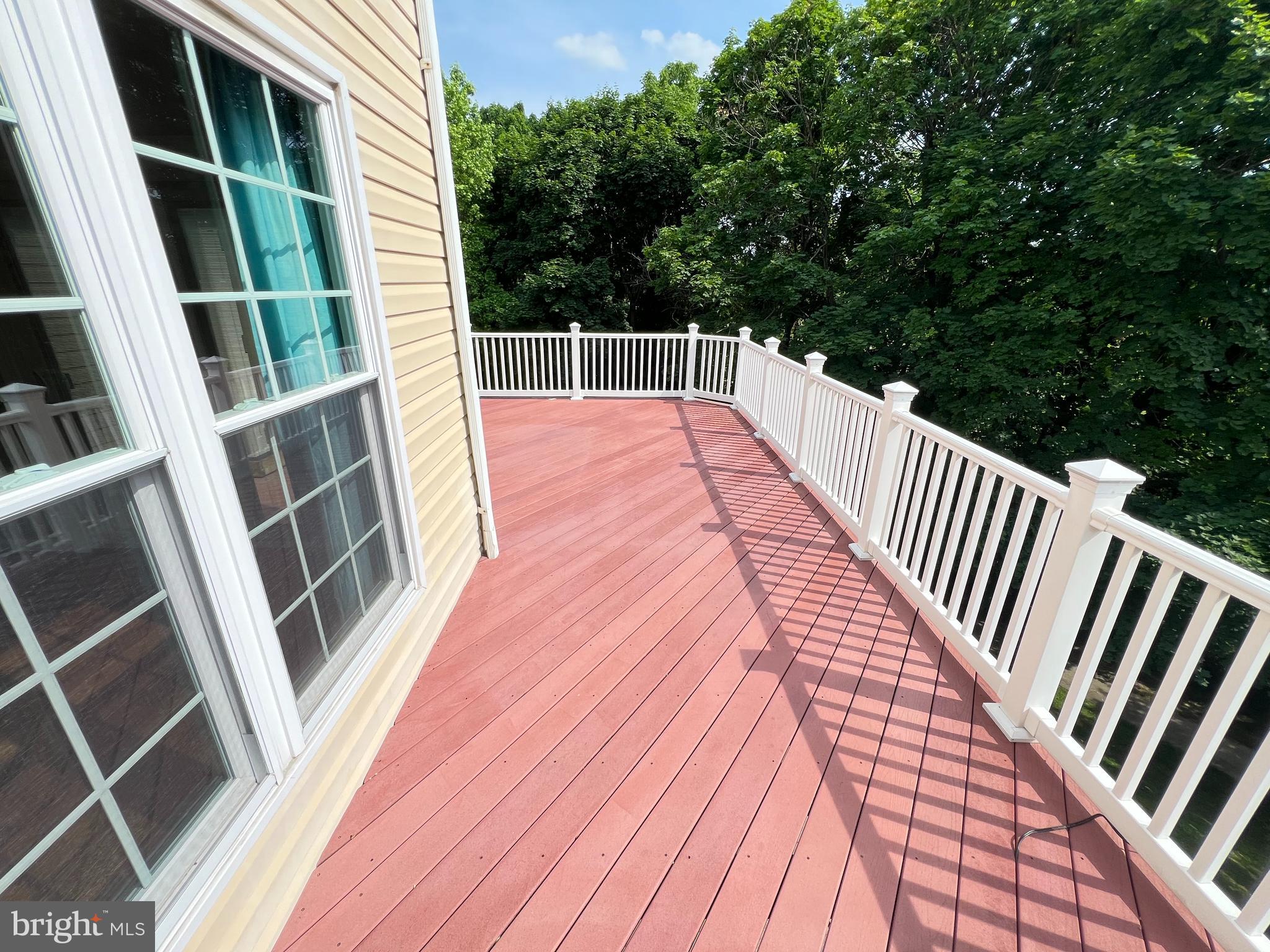 REISTERSTOWN VILLAGE - Residential