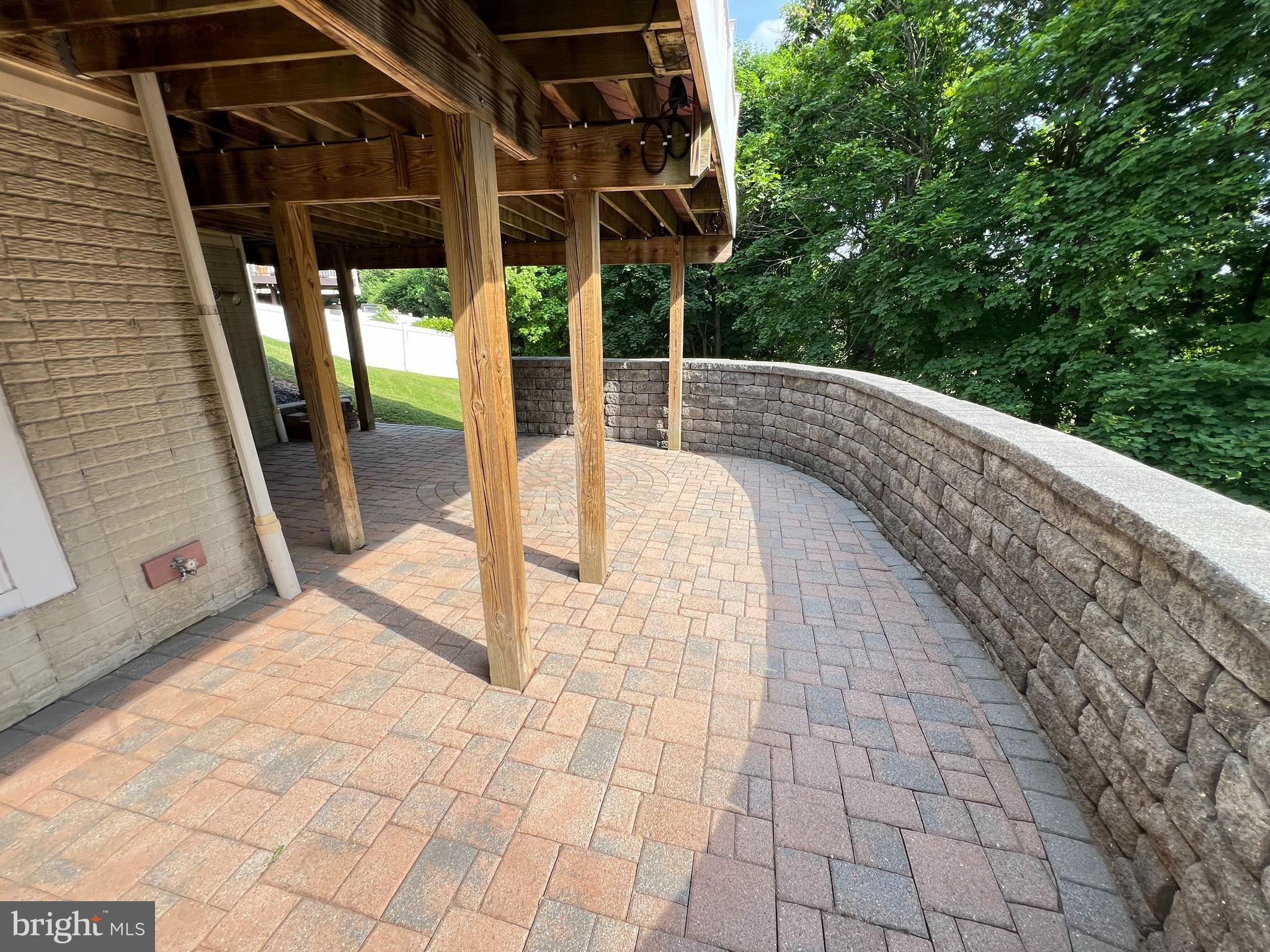 REISTERSTOWN VILLAGE - Residential