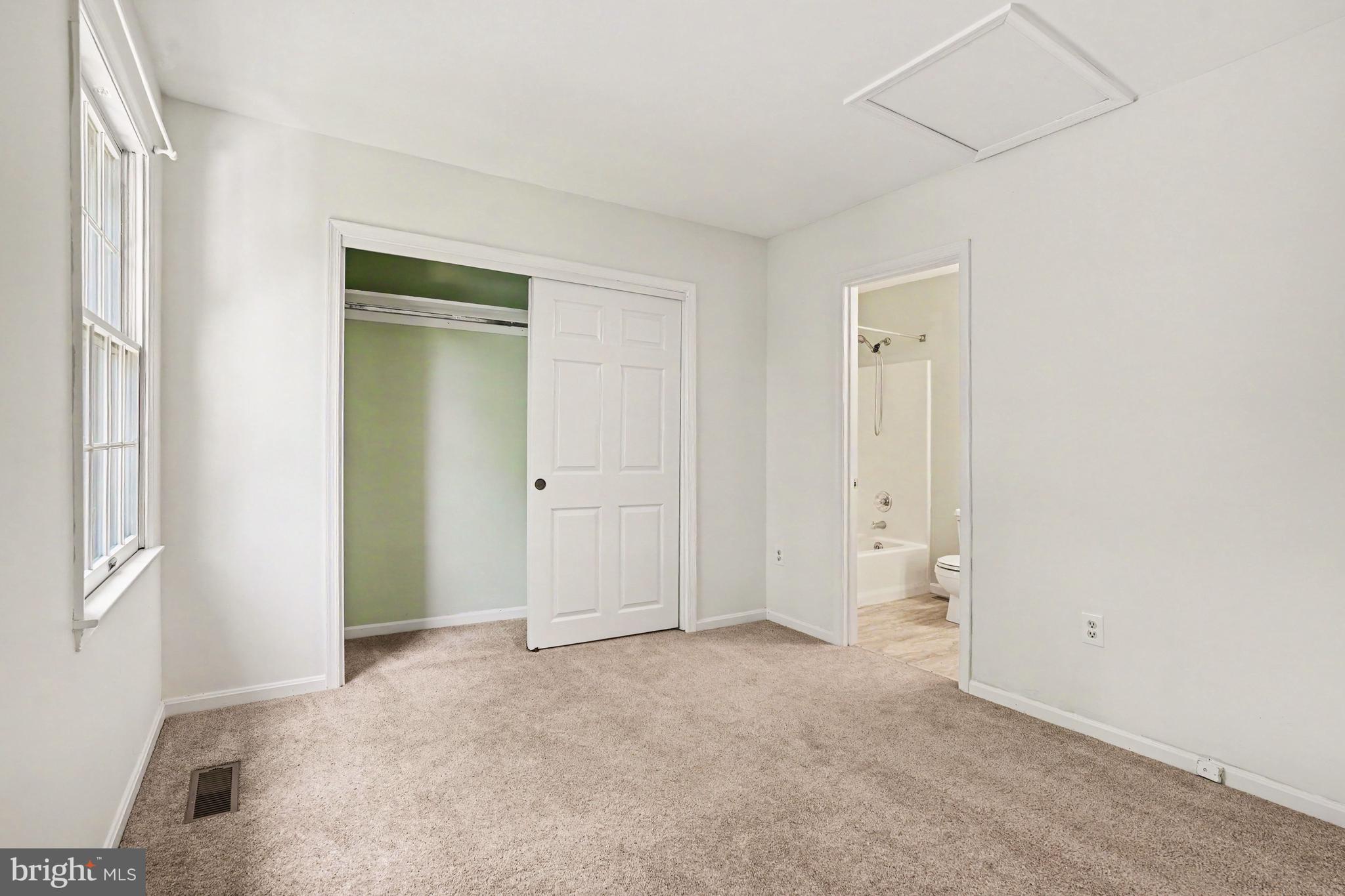 BEAUMONT SQUARE - Residential