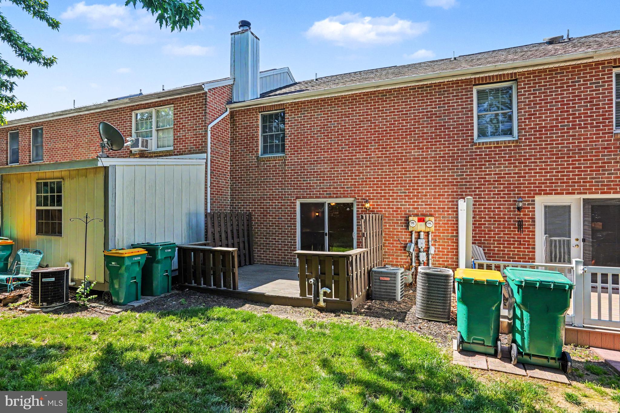 BEAUMONT SQUARE - Residential
