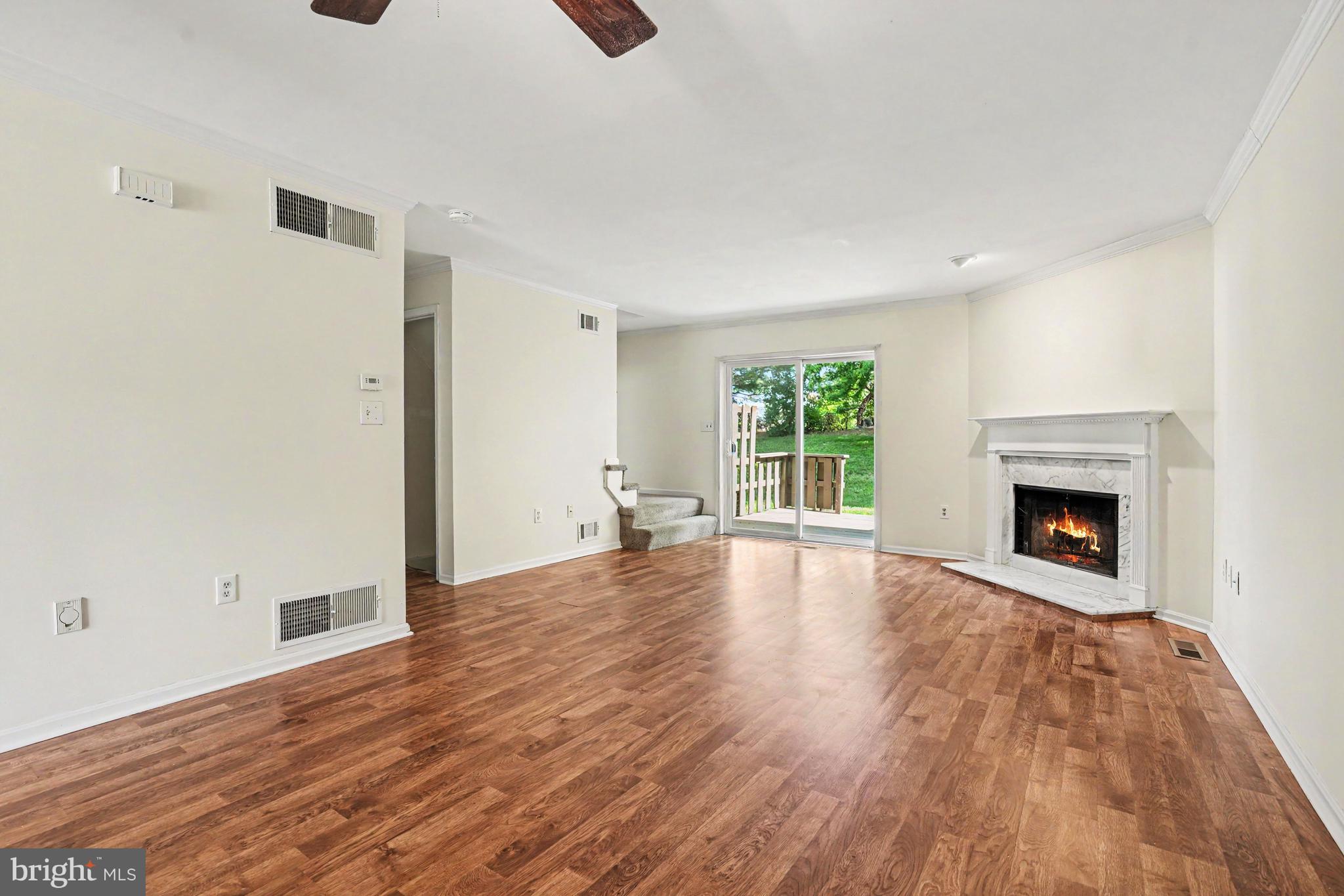 BEAUMONT SQUARE - Residential