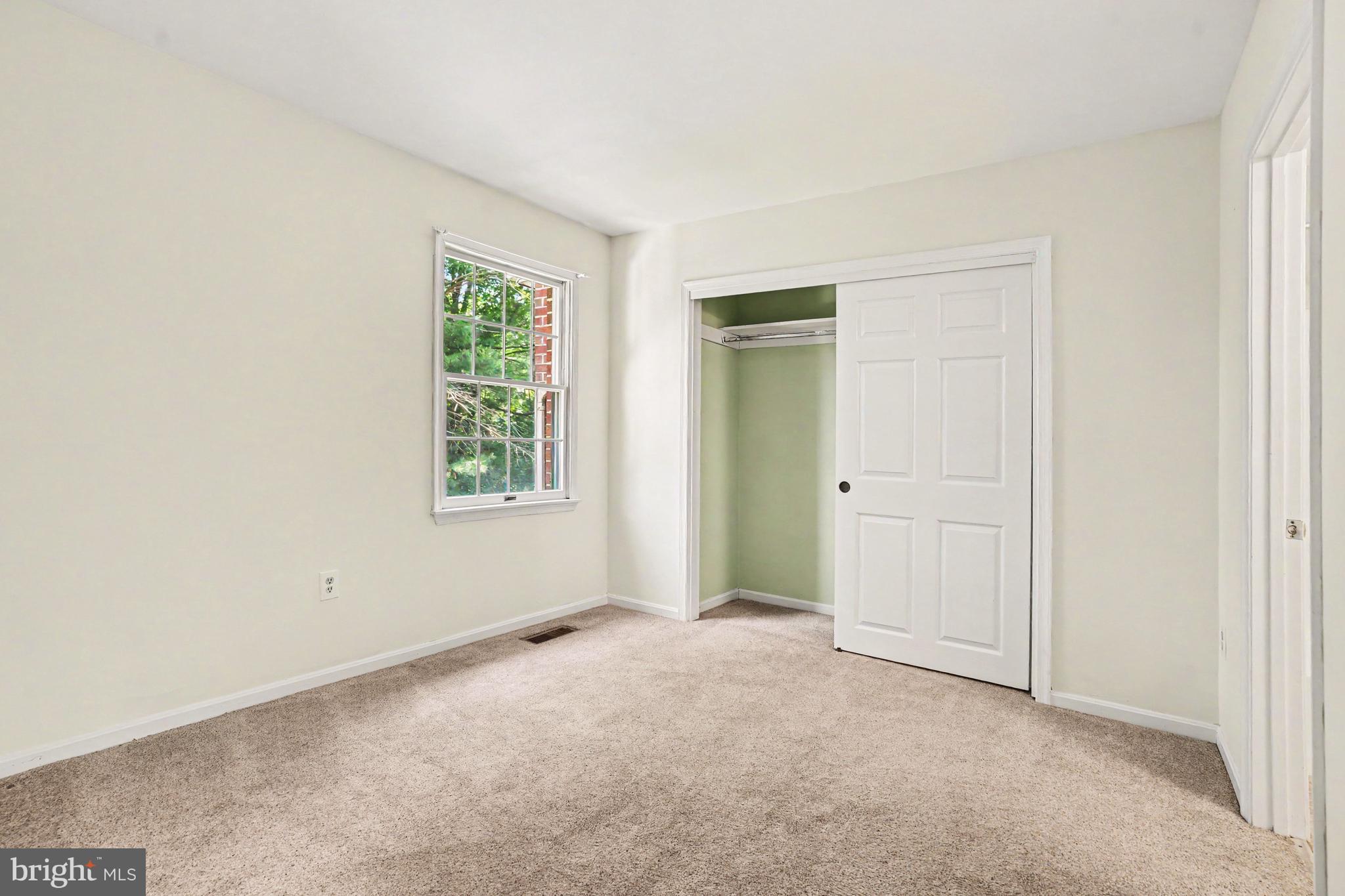 BEAUMONT SQUARE - Residential