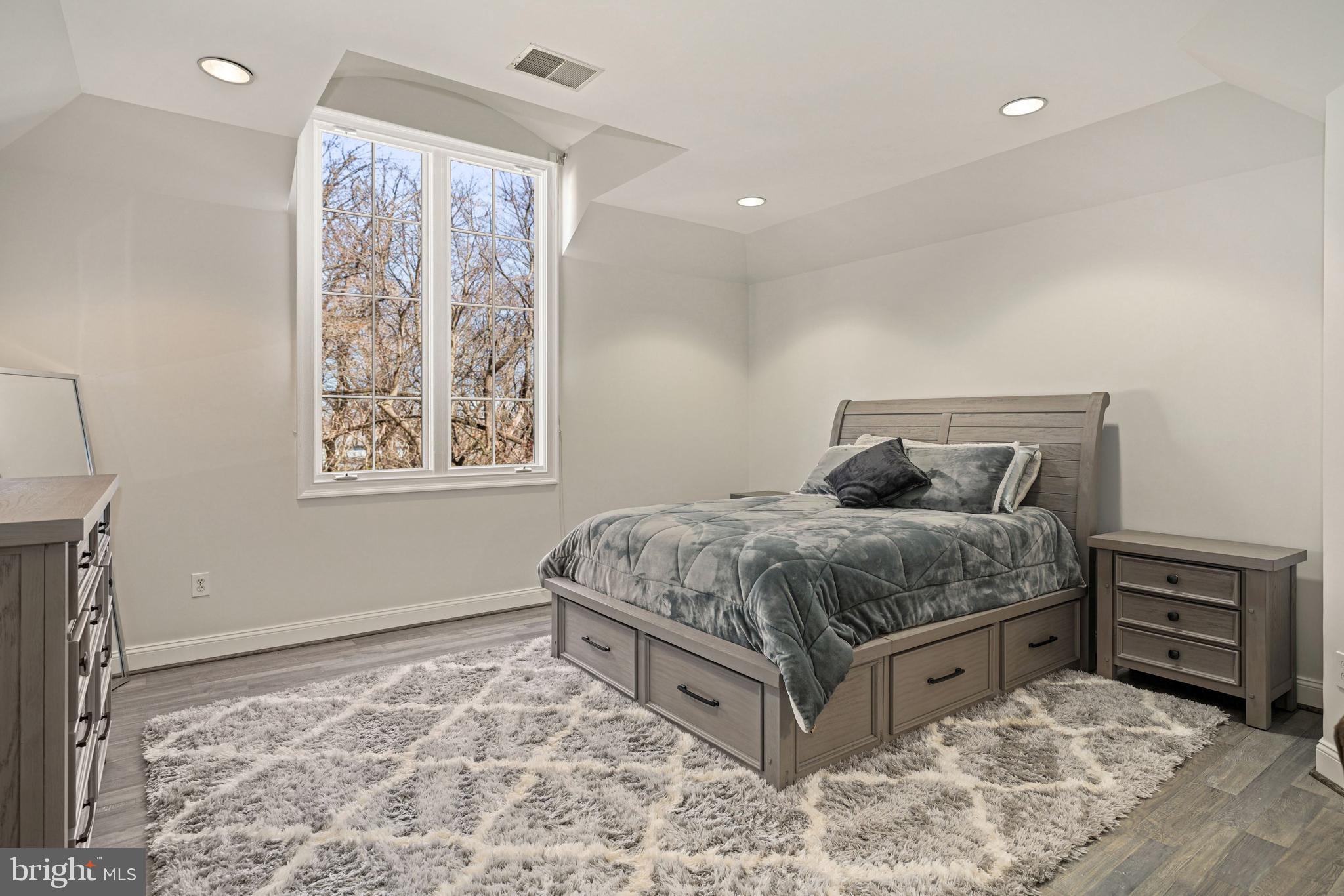 AVENEL - Residential