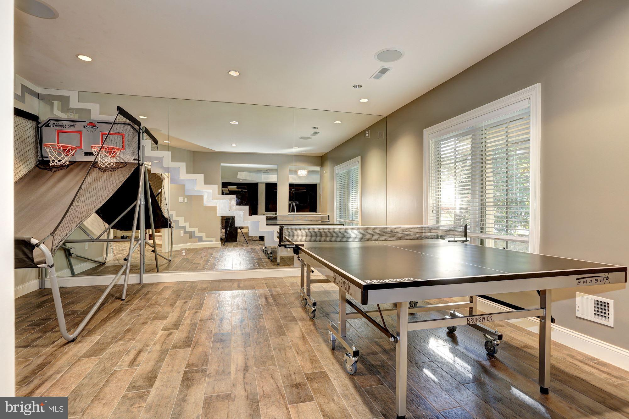 AVENEL - Residential